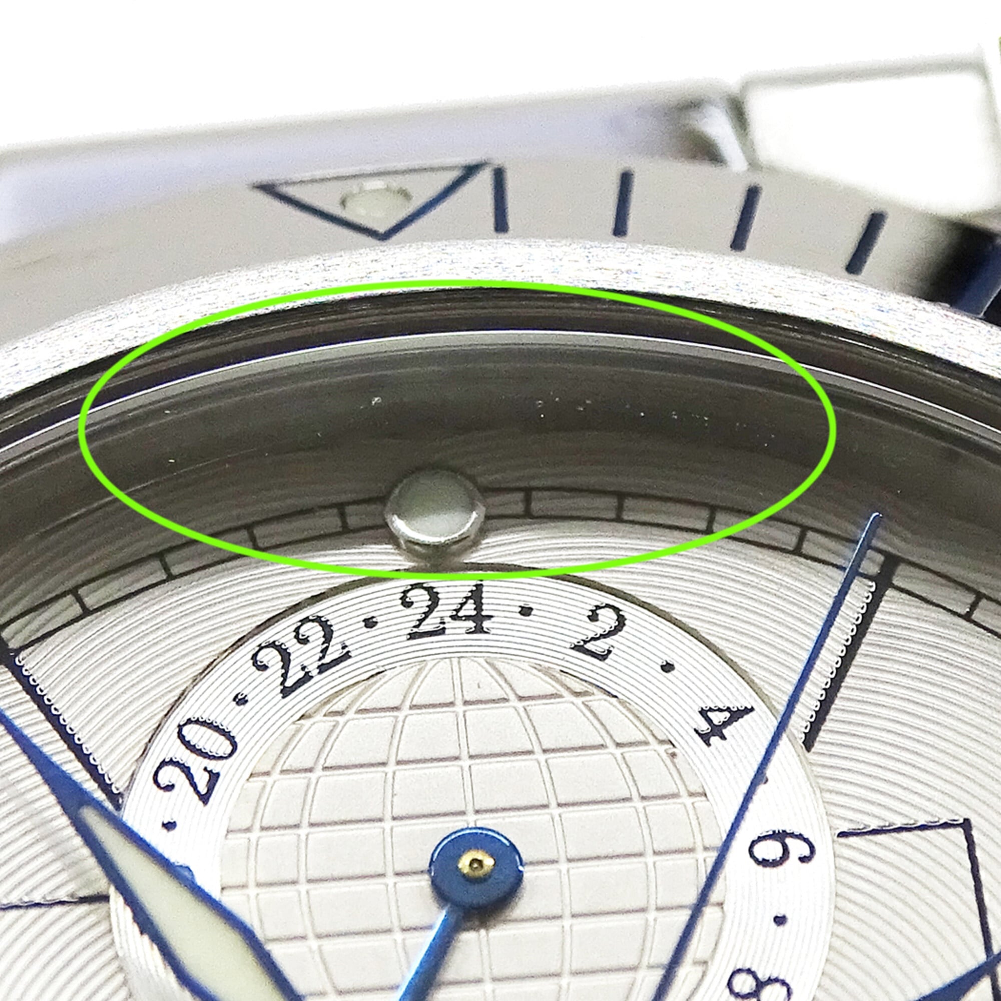 Cartier Pasha W31037H3 Silver Dial 38mm Watch