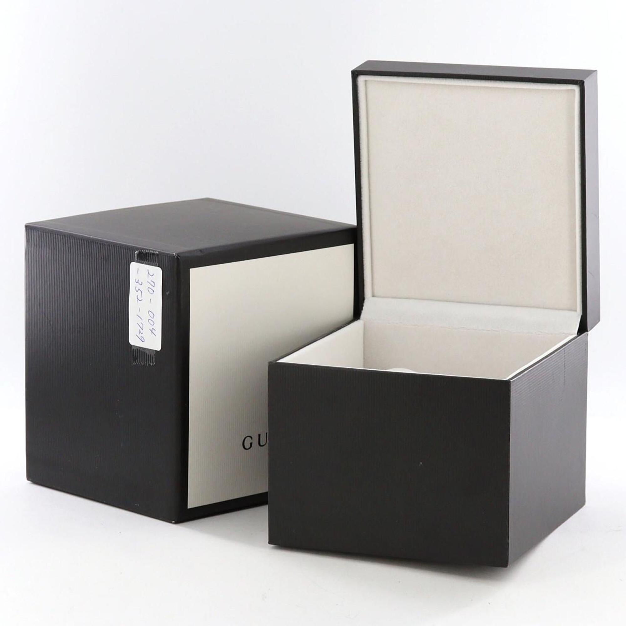 Gucci Dive GP 136.2/YA136219 Black Dial 45mm Watch