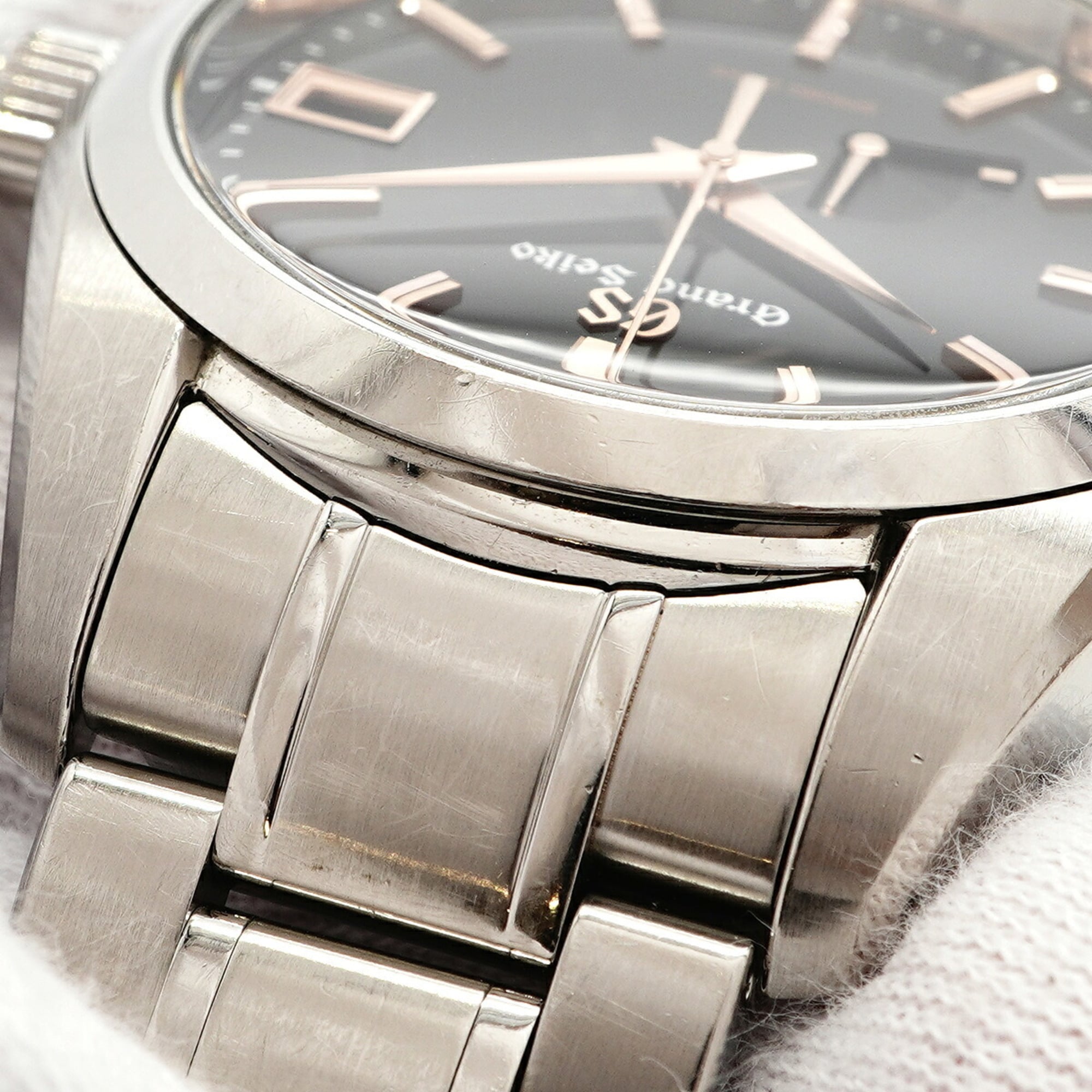 Grand Seiko Grand Heritage SBGA401/9R65-0DH0 Black Dial 40mm Watch