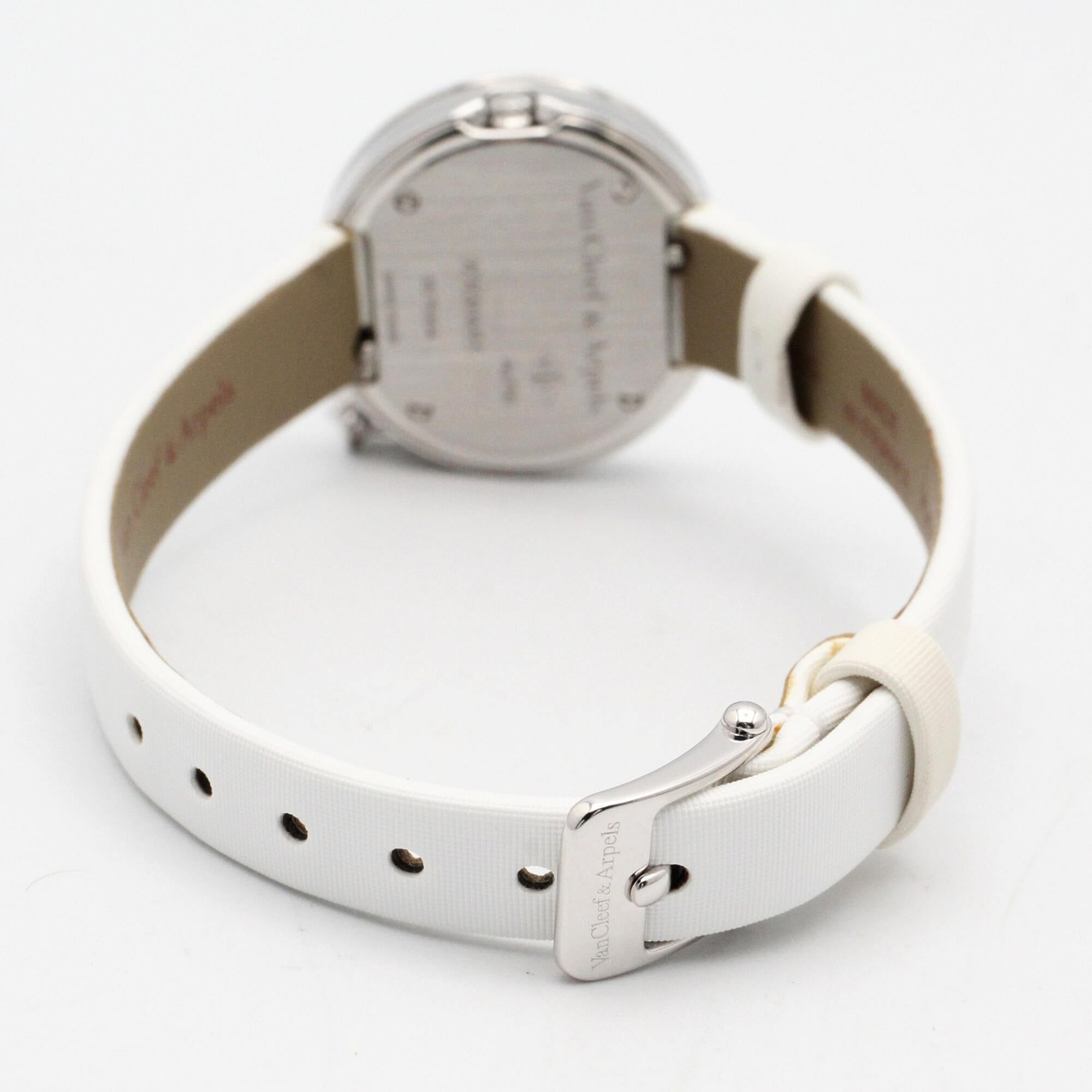 Van Cleef & Arpels Charm VCARO29A00 Silver Dial 25mm Watch