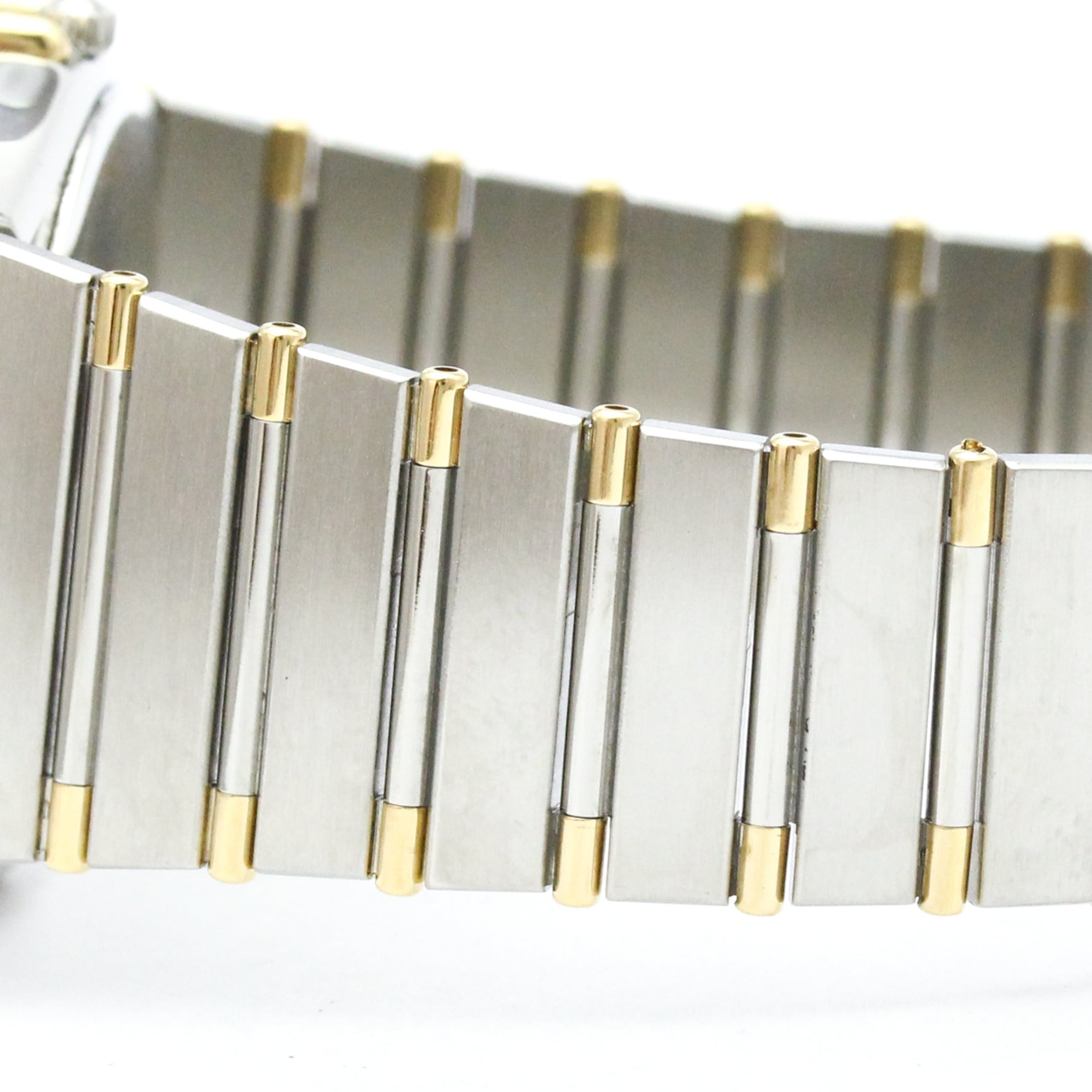 Omega Constellation 3.961.070 Gold Dial 33mm Watch