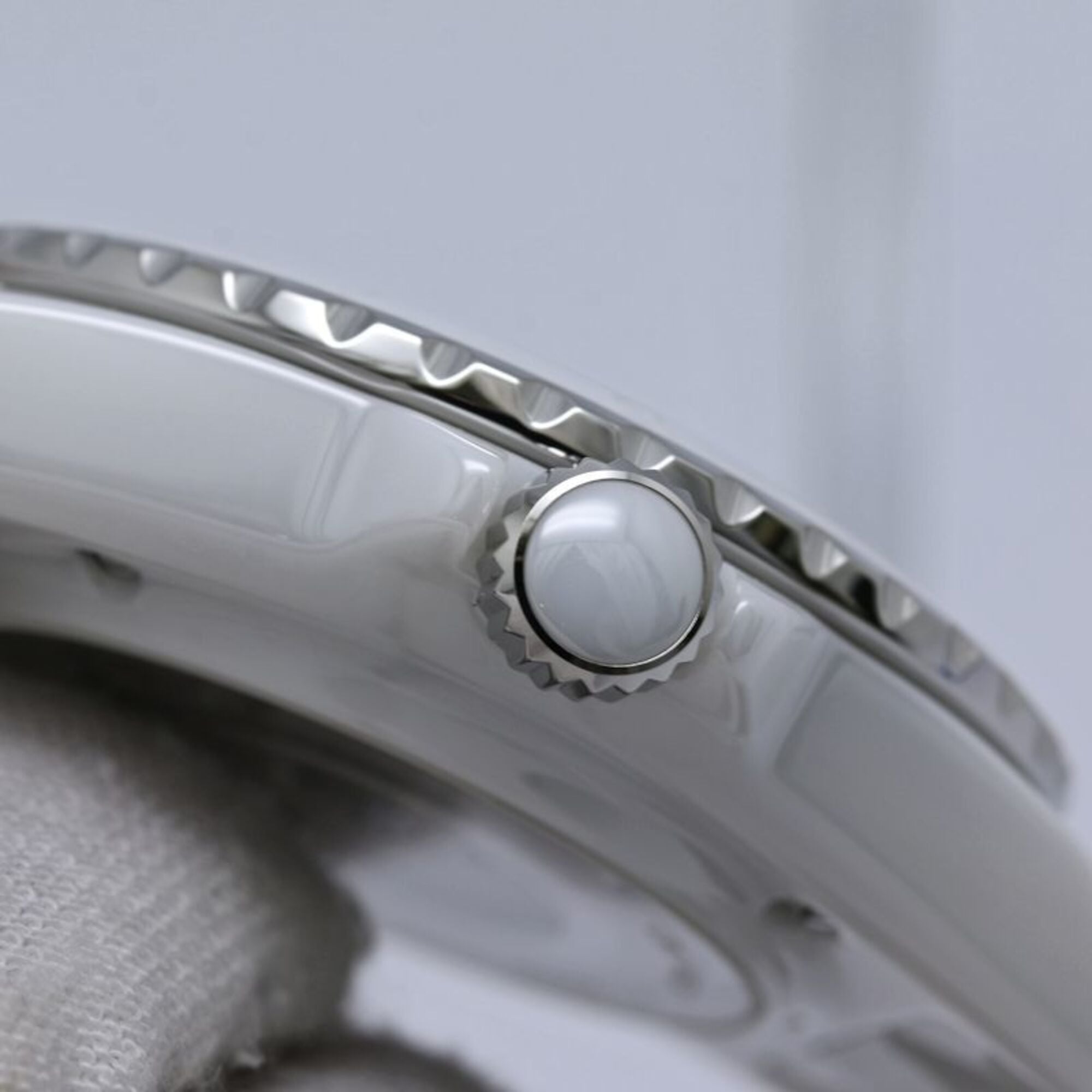 Chanel J12 H6186 White Dial 38mm Watch