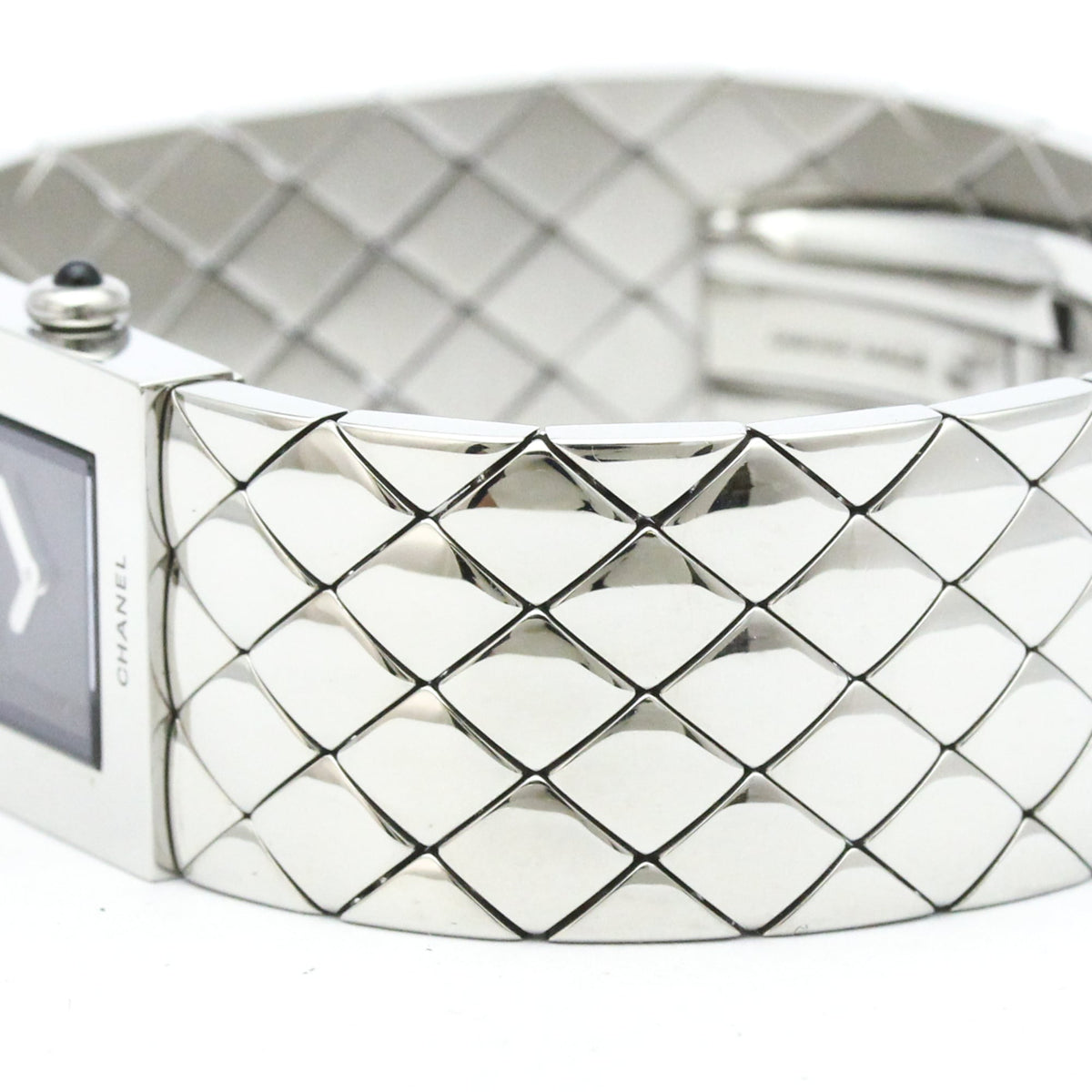 Chanel Matelasse H0009 Black Dial 19mm Watch