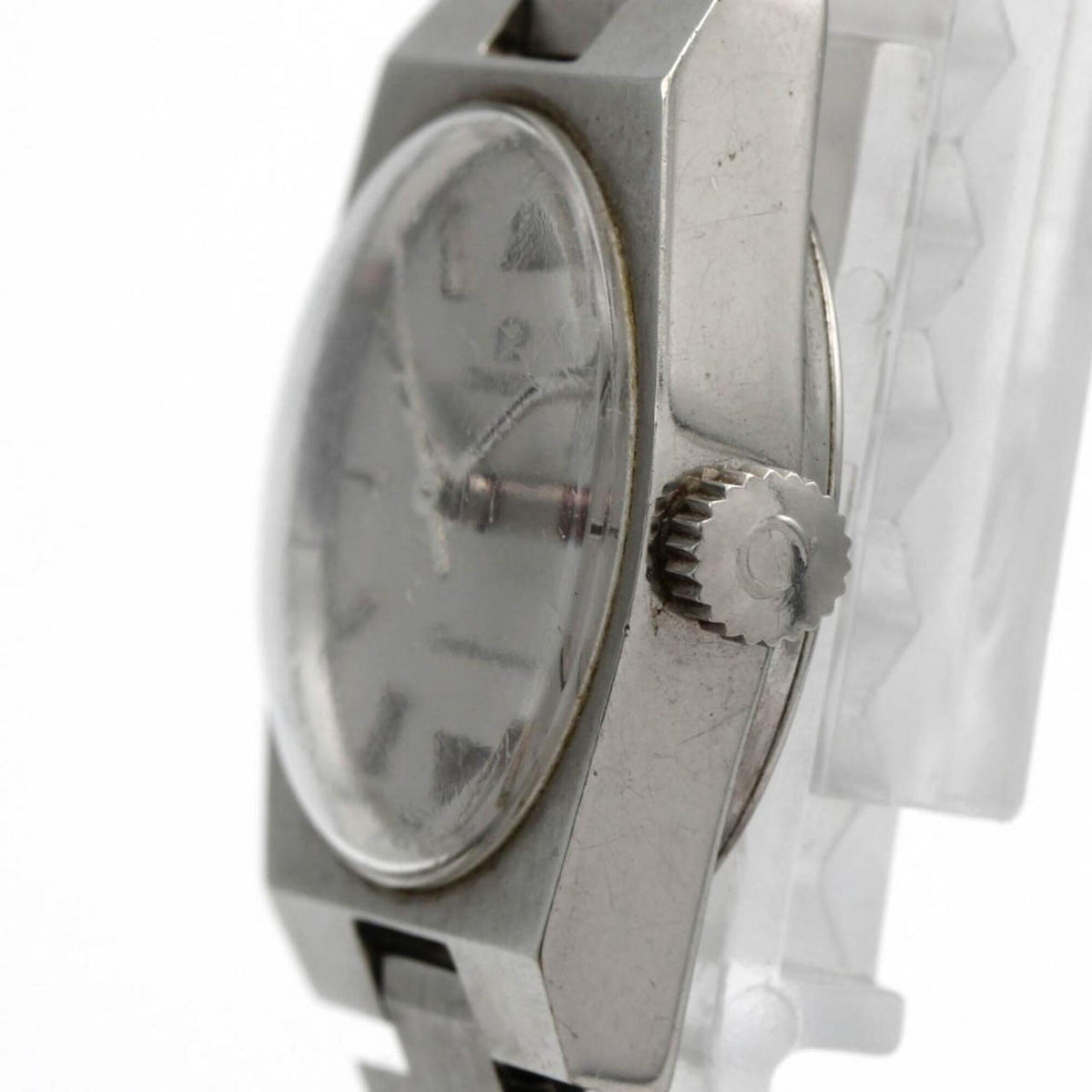 Omega Geneve Silver Dial 23mm Watch