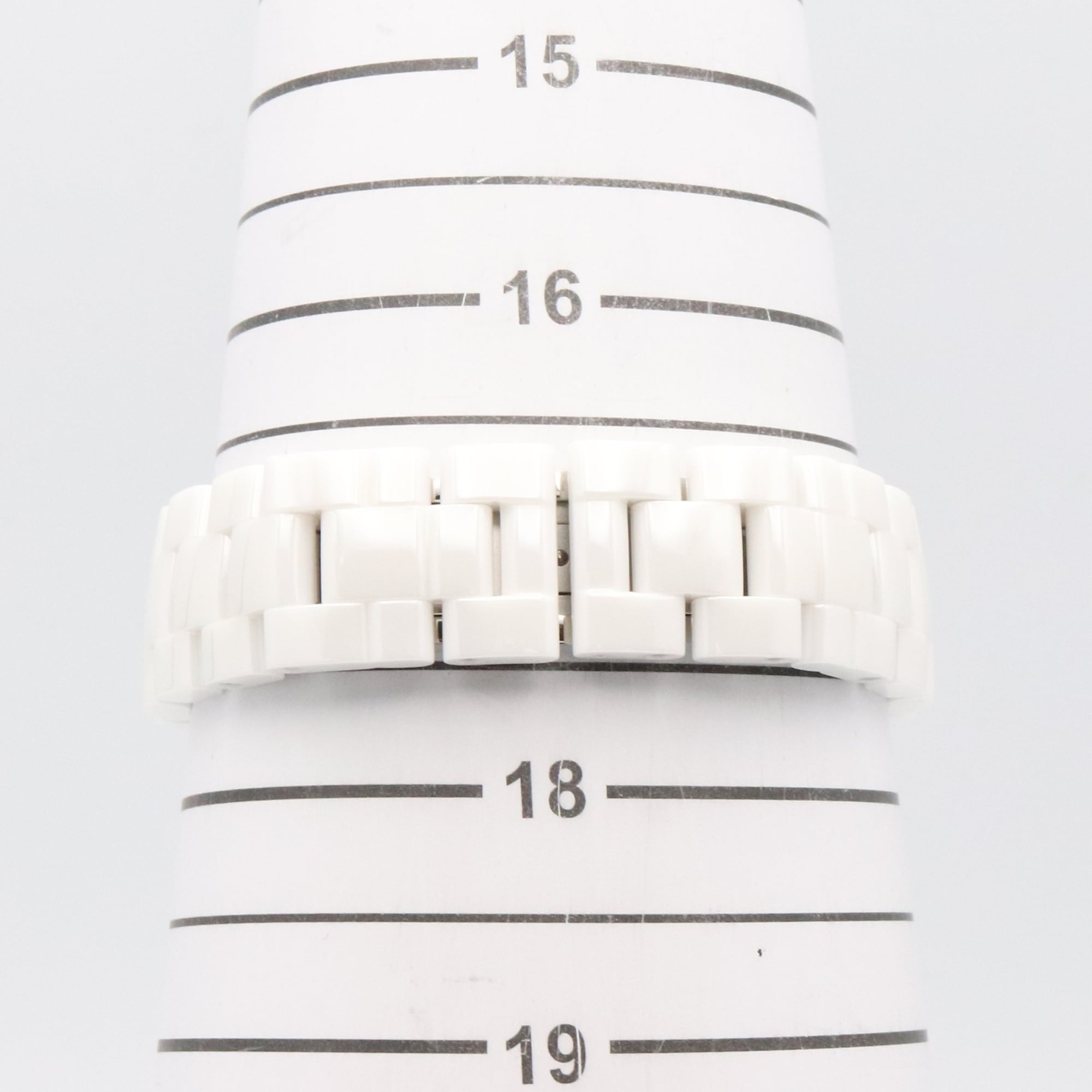 Chanel J12 H5241 White Dial Ceramic 38mm Watch