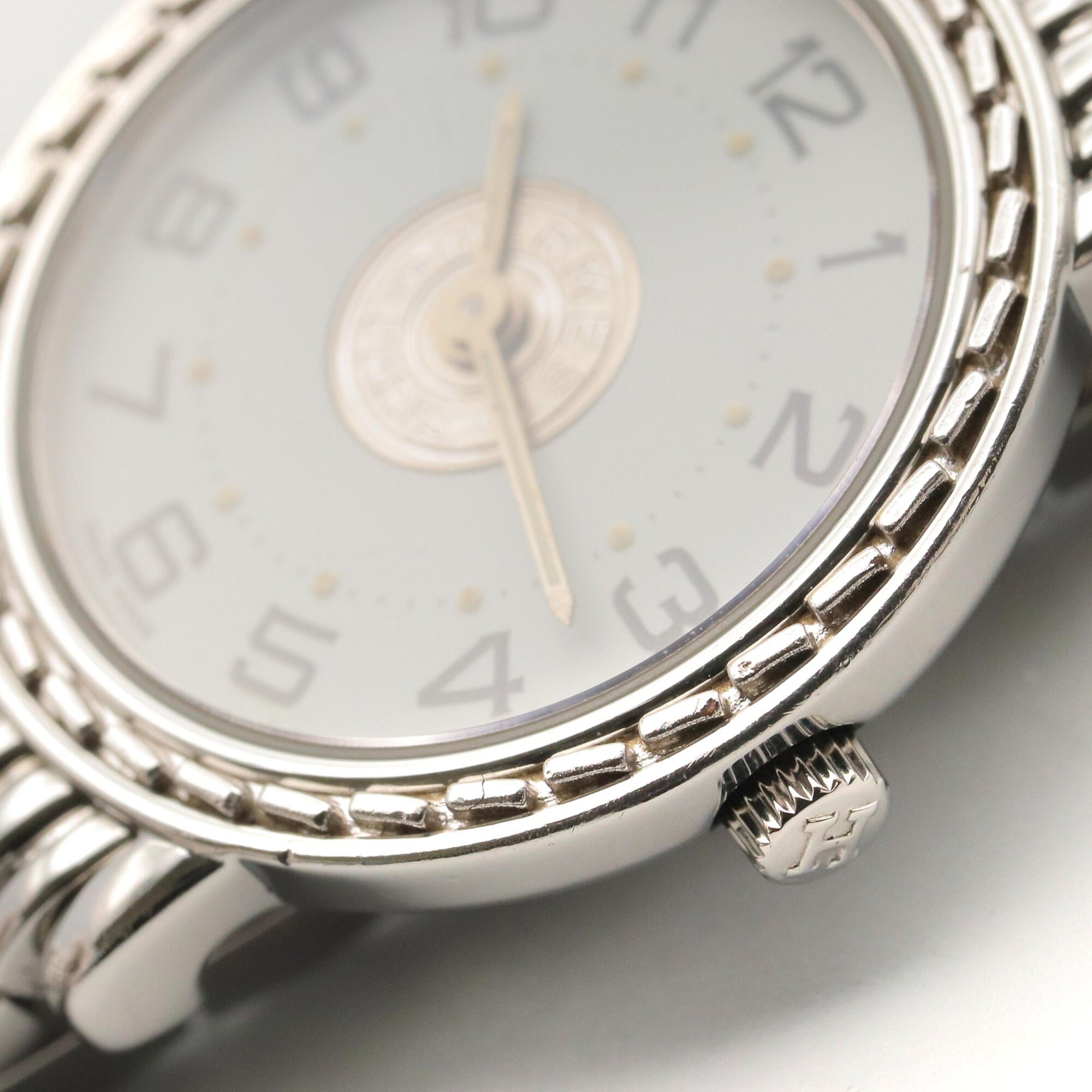 Montre Hermès HERMES Sellier en acier inoxydable pour femmeBlanc SE4.210