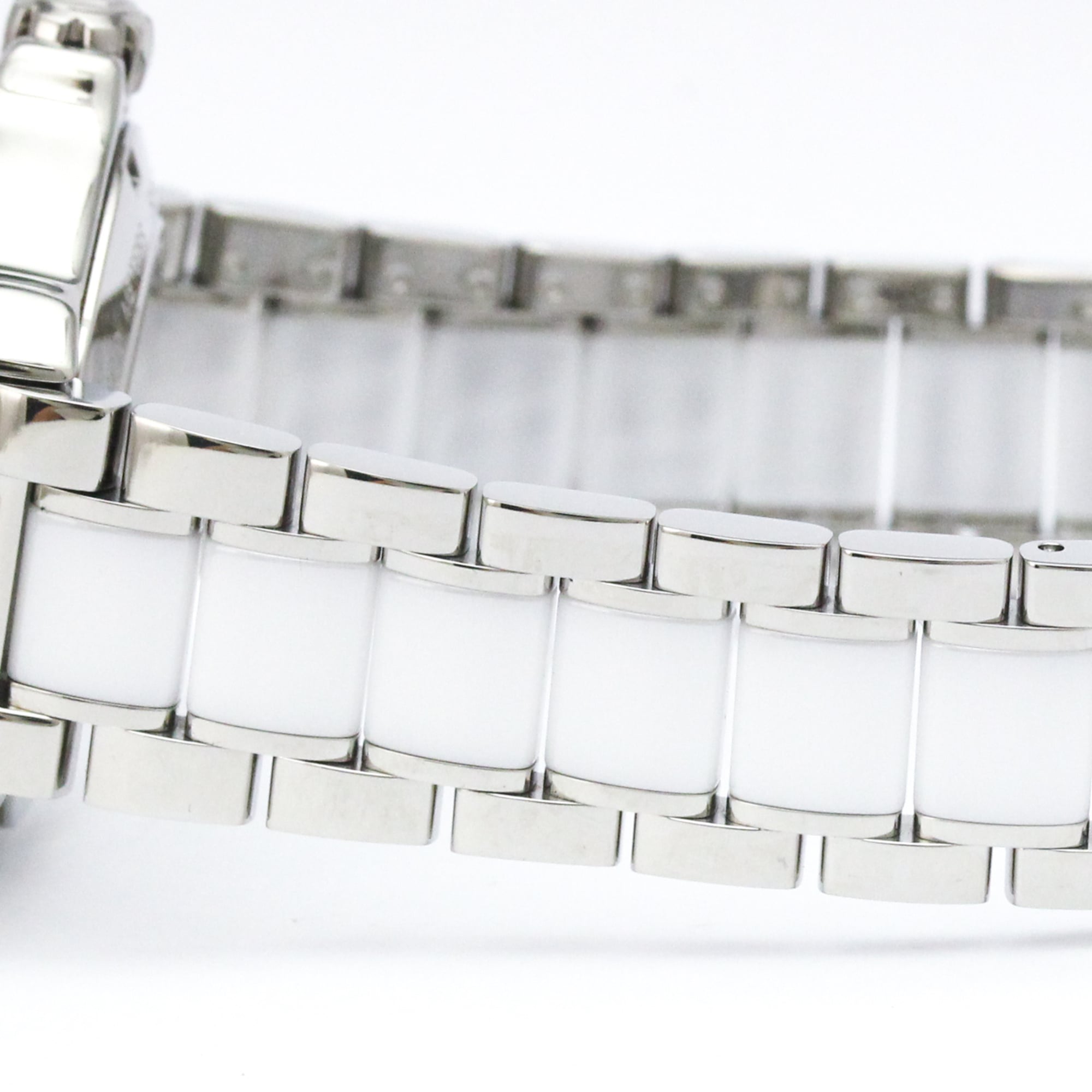 TAG Heuer Formula 1 WAU2211 White Dial 35mm Watch