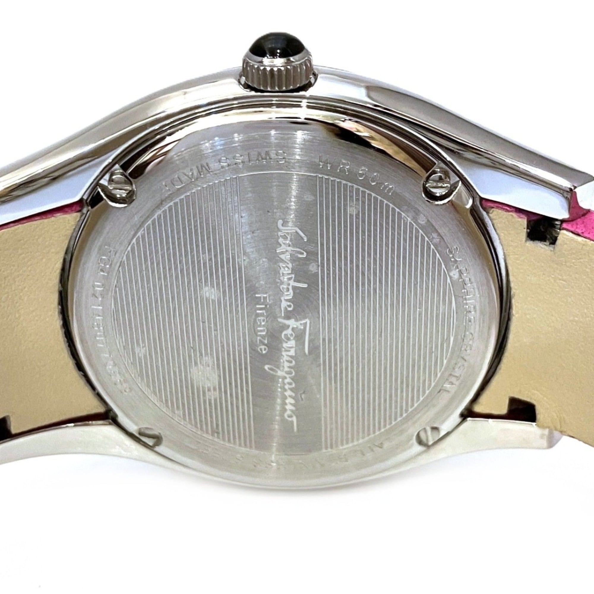 Montre Salvatore Ferragamo Lirica Gancini, diamants, référence FG4010014 Blanc, cadran en nacre, 33 mm