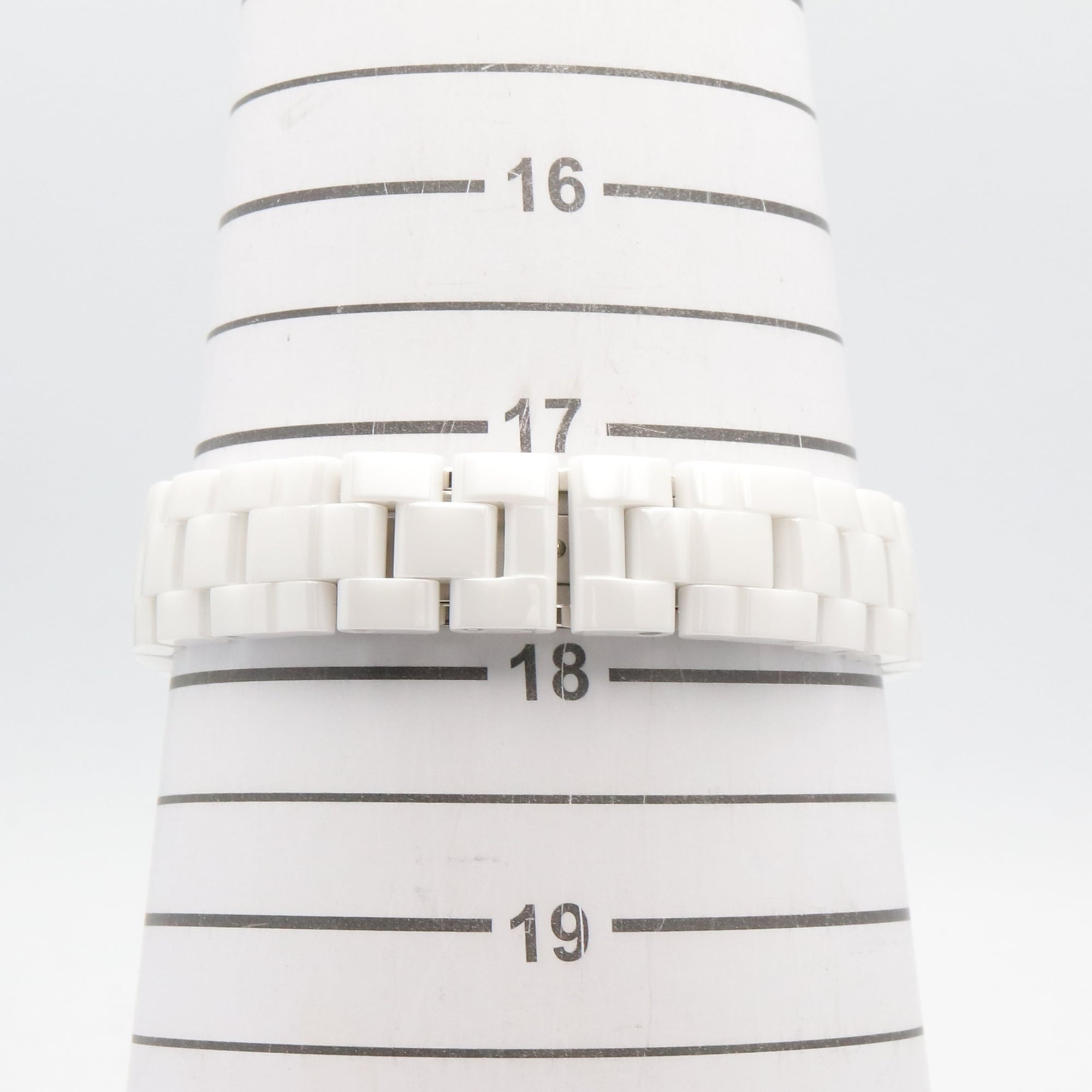 Chanel J12-horloge met 12 diamanten, keramiek, diamant, dames, roze tint, schelp, H5513