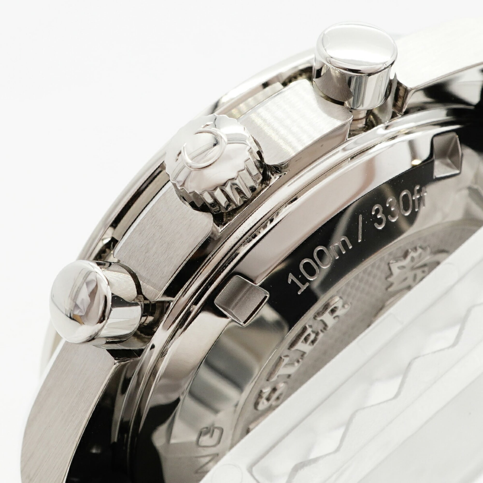 Omega Speedmaster 326.32.40.50.01.001 Herrenuhr Schwarz Zifferblatt