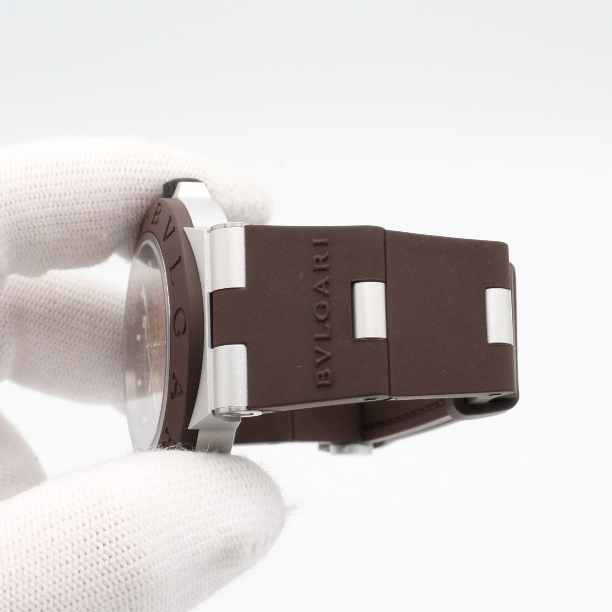 Buy Bvlgari Aluminum BB40ATGMT | Free Shipping | Montredo