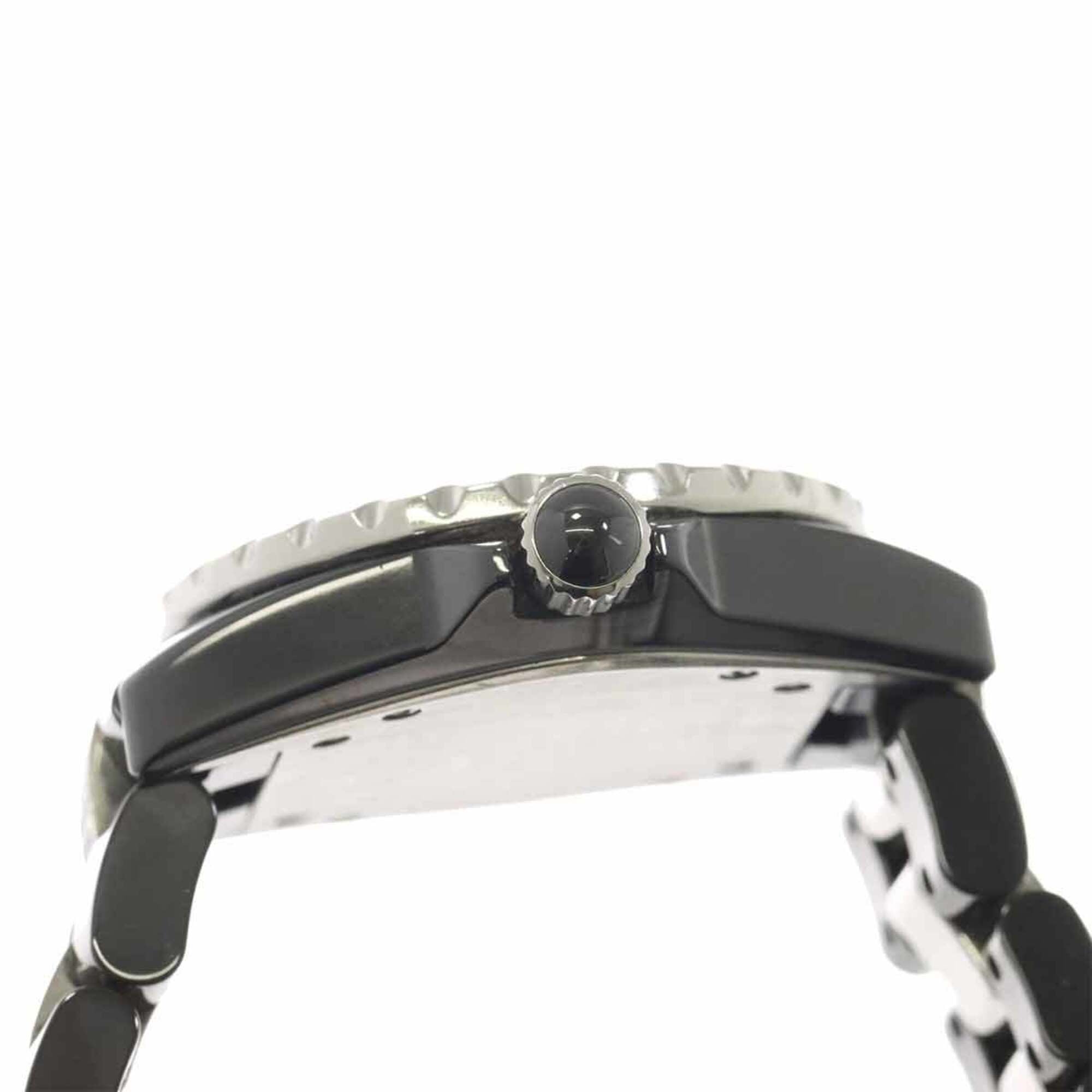 Chanel J12 33mm H1338 Genuine Diamond Ladies' Black Ceramic Date Quartz