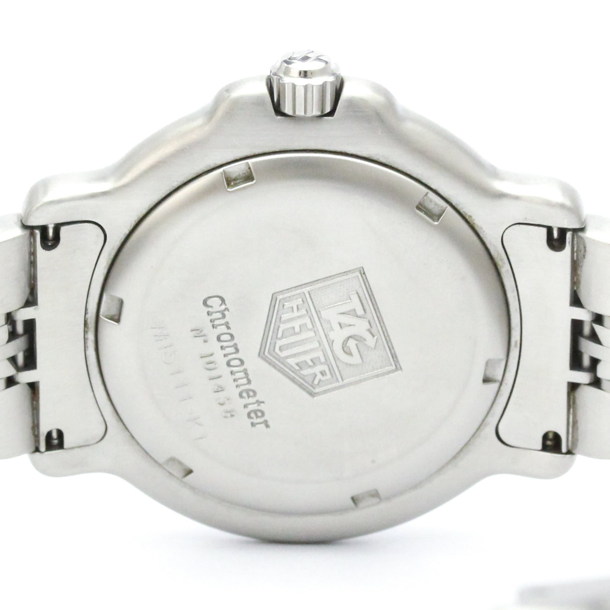 TAG Heuer 6000 Series WH5111 Silver Dial 39mm Watch