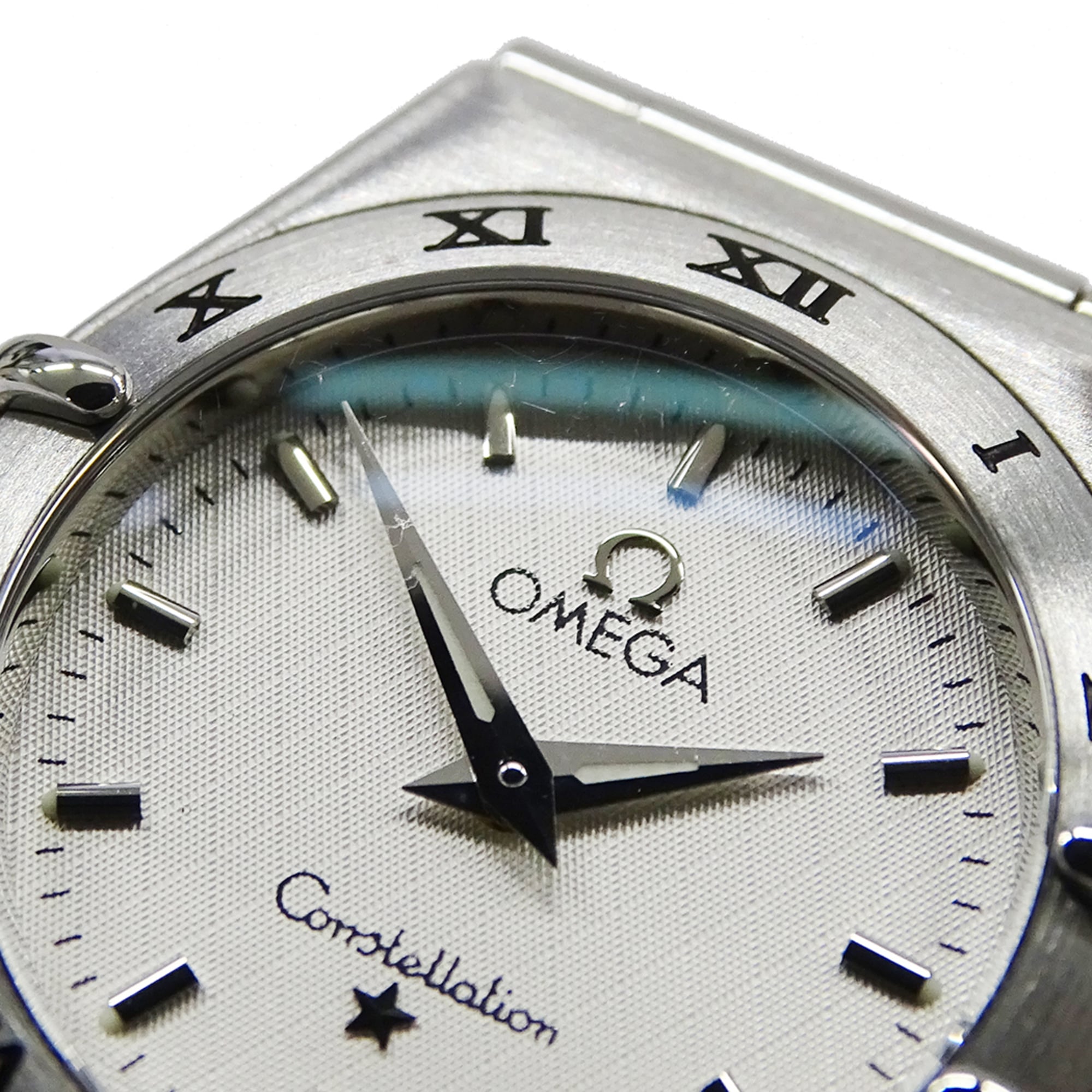Omega Constellation 1572.3 White Dial 25mm Watch