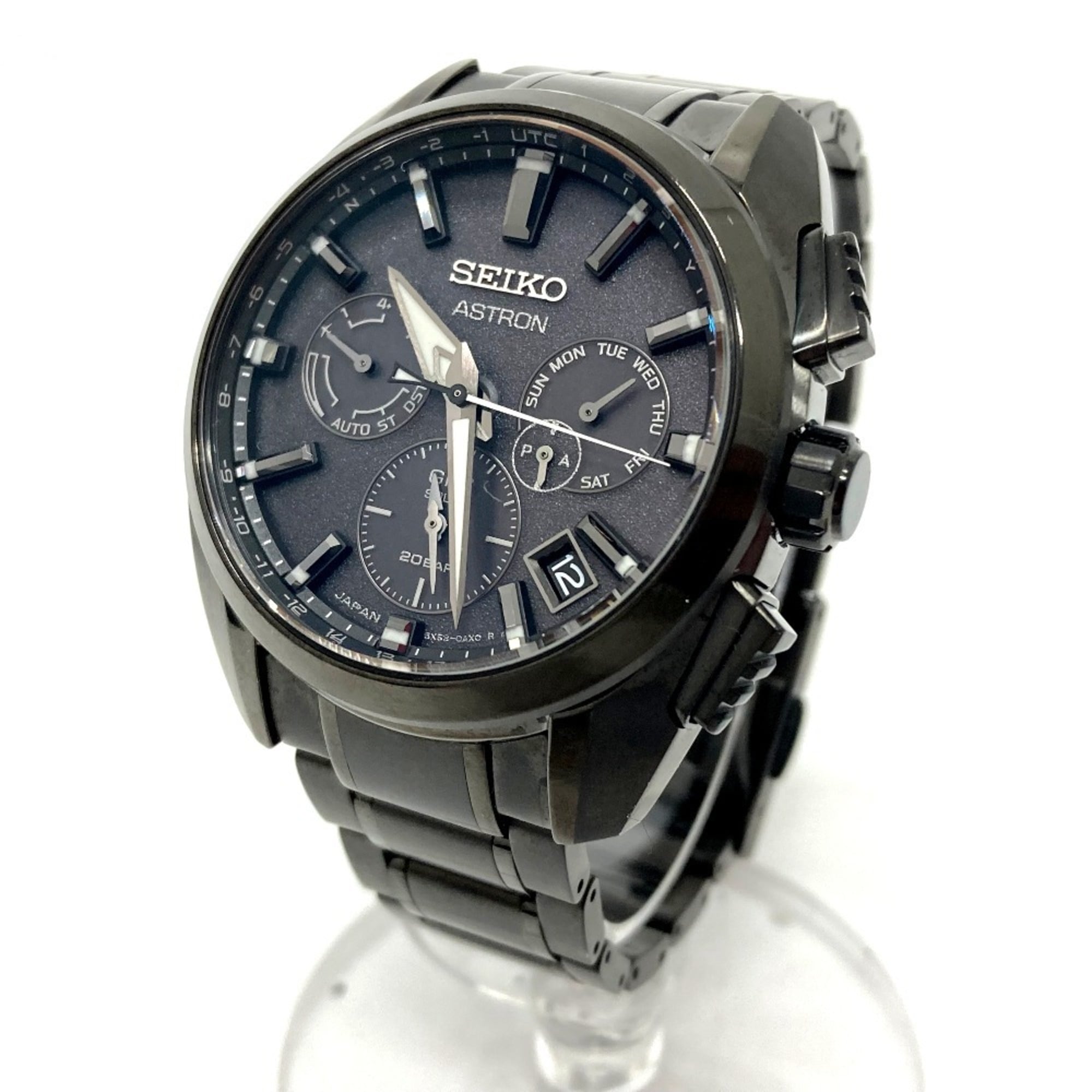 Seiko SBXC069/5X53-0AV0 Astron Global Line Day Date GPS Solar radiogestuurd polshorloge van titanium voor heren, zwart