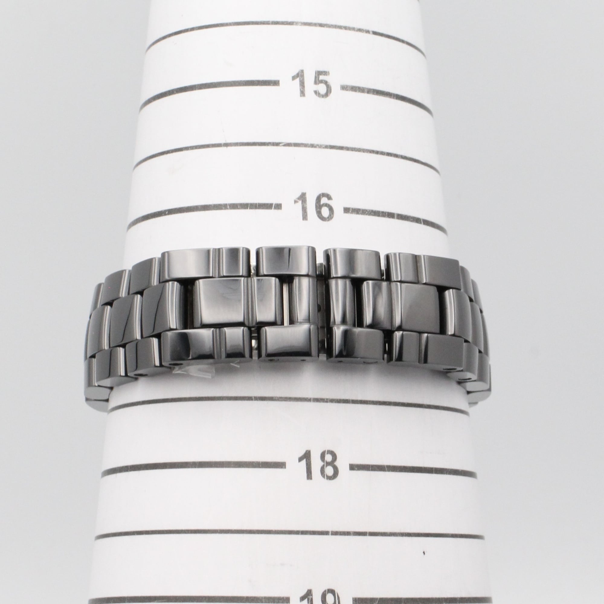 Chanel J12 H0685 Black Dial Ceramic 38mm Watch
