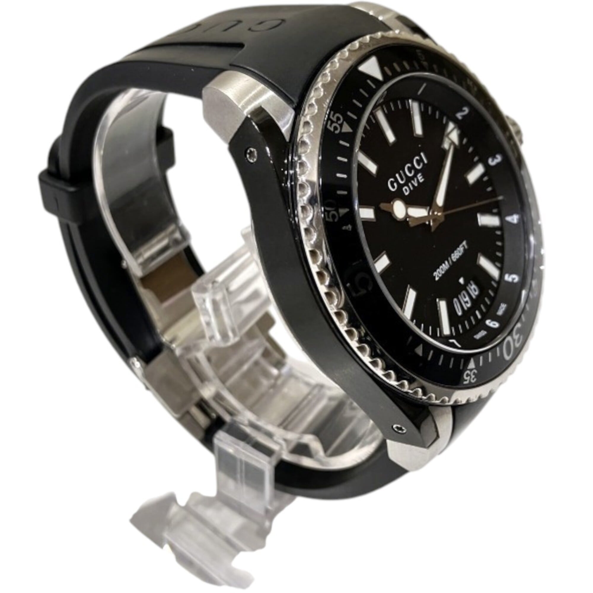 Gucci GUCCI-horloge, totaalgewicht 138,6 g, roestvrij staal, rubberen band, quartz uurwerk, zwarte wijzerplaat, 136,2 YA136204B