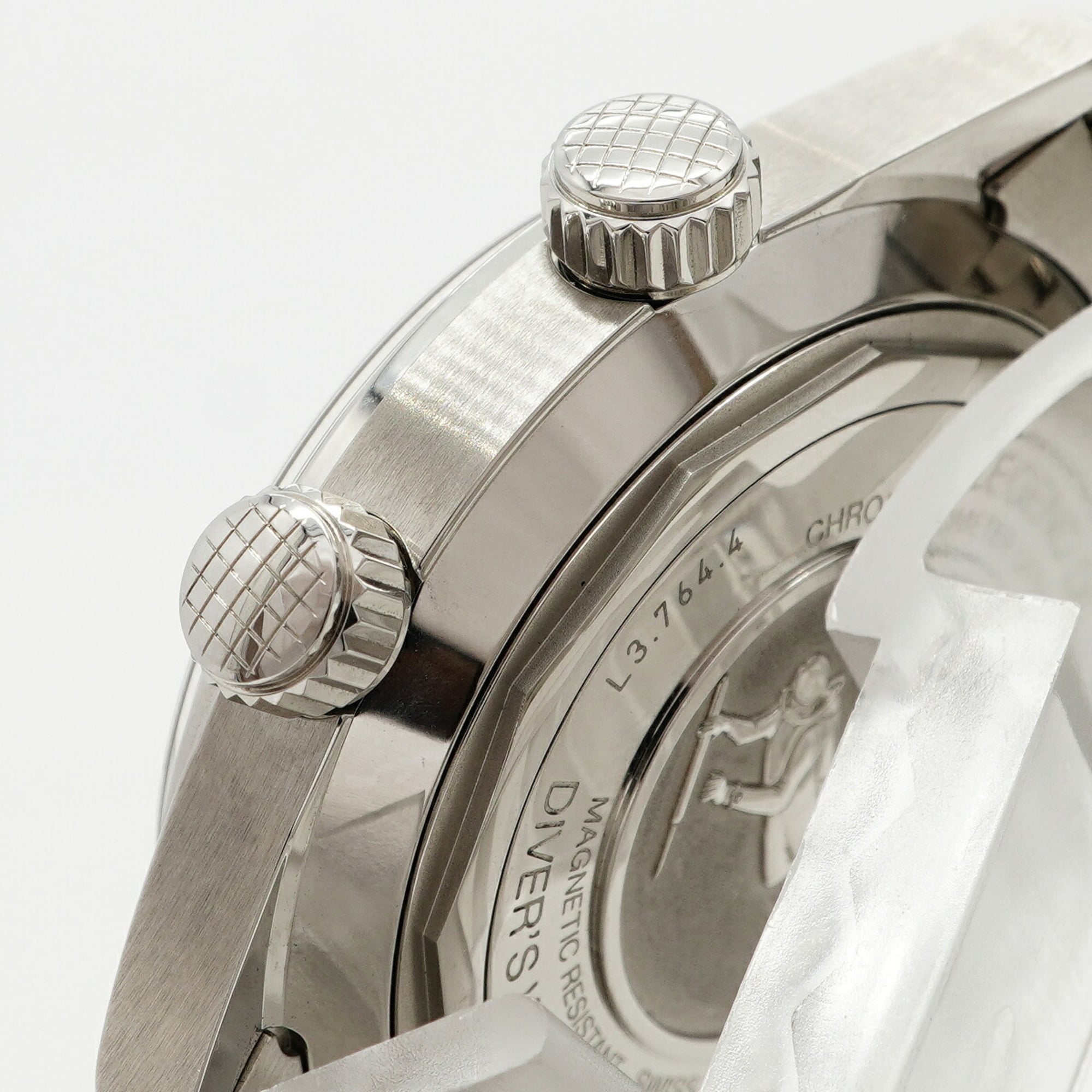 Longines Legend diver L3.764.4 White Dial 39mm Watch