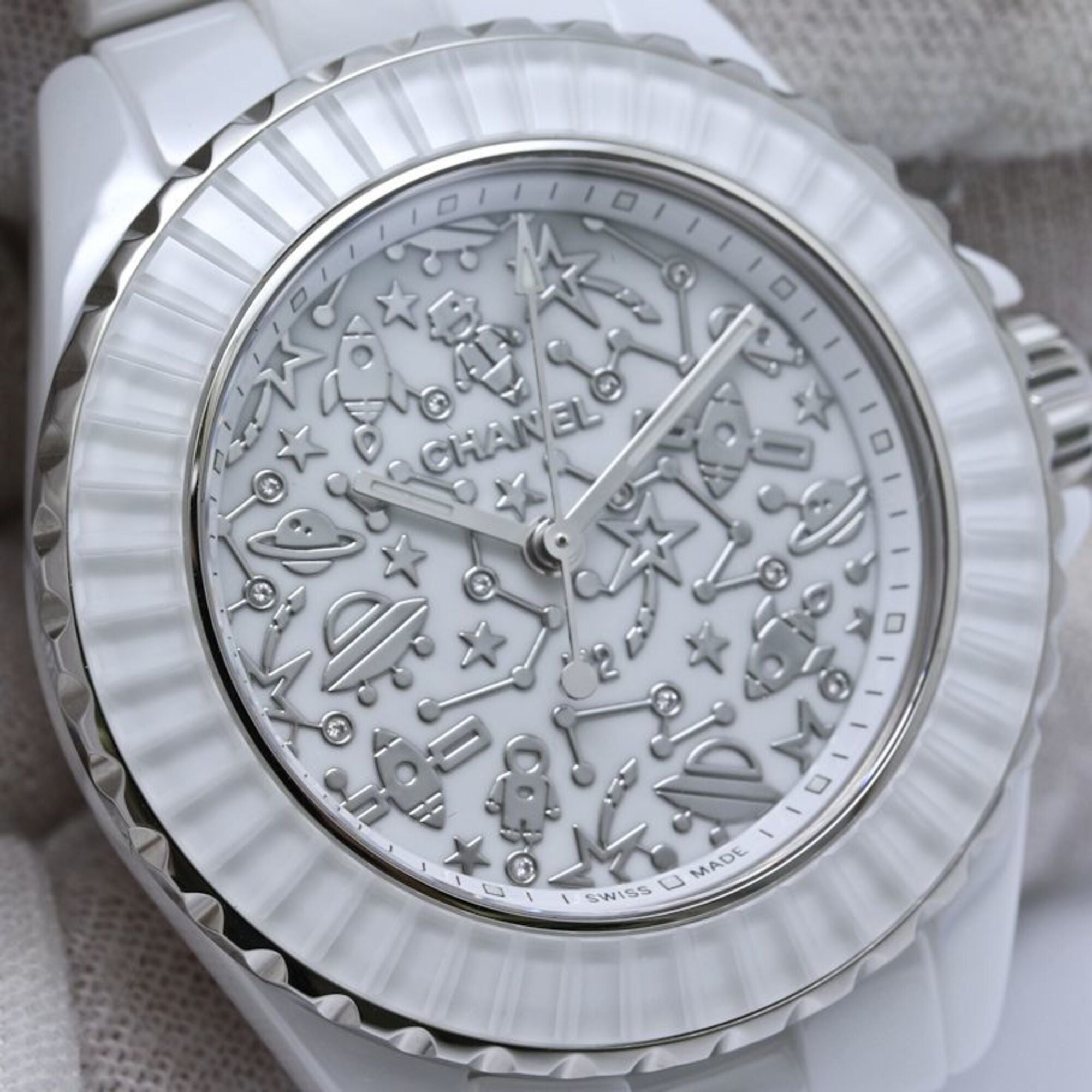 CHANEL J12 Cosmic Diamond H7990 dameshorloge, wit keramiek x roestvrij staal 40440
