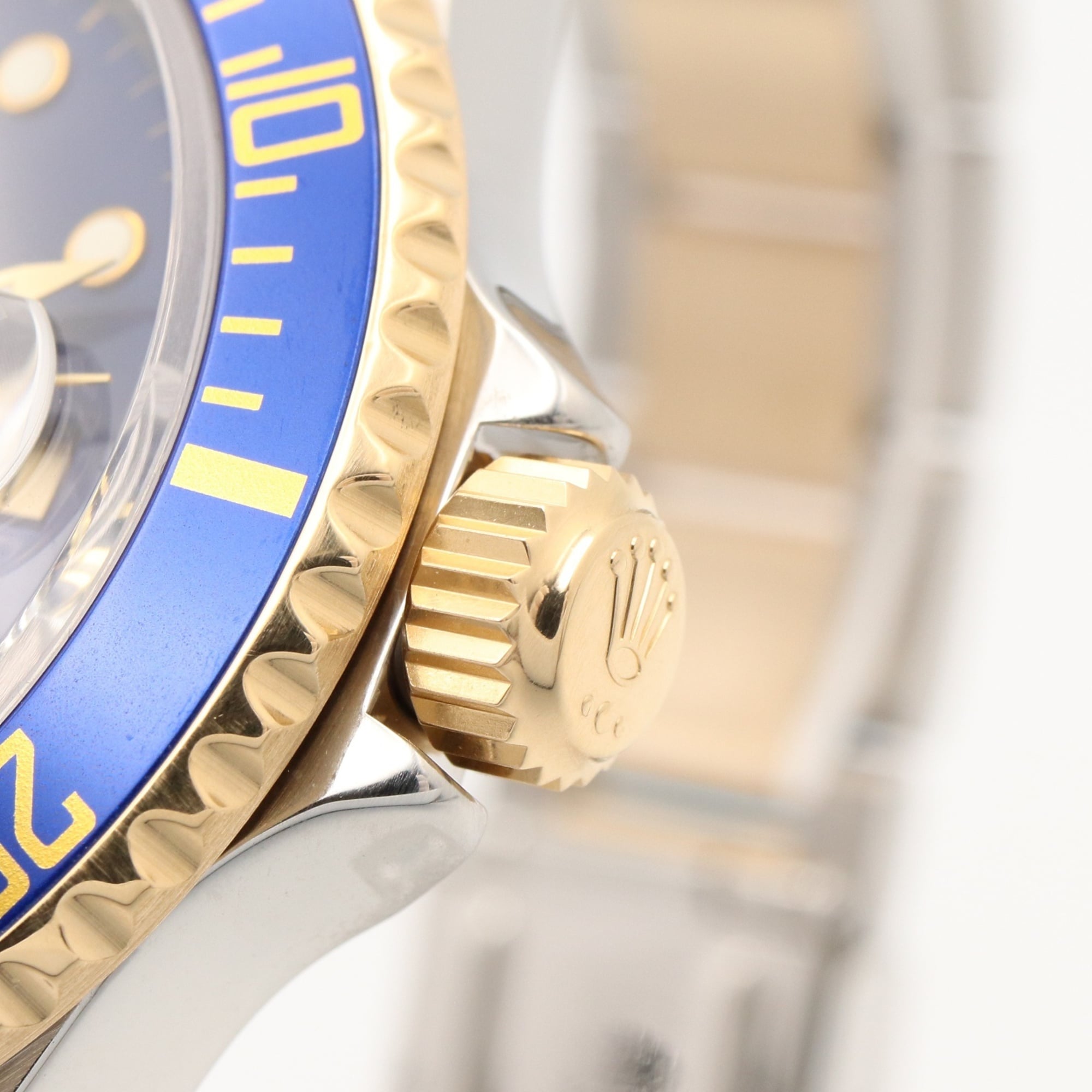 Rolex Submariner 16613 Blue Dial 40mm Watch