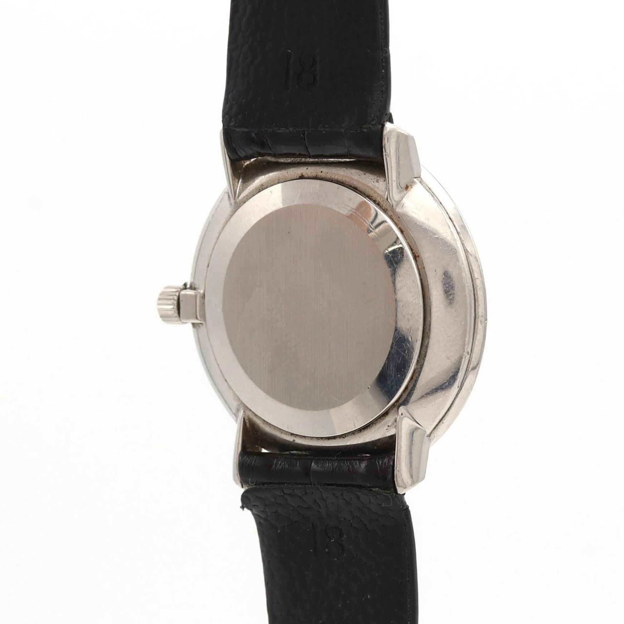 Omega De Ville GZl1j1pg Silver Dial 33mm Watch