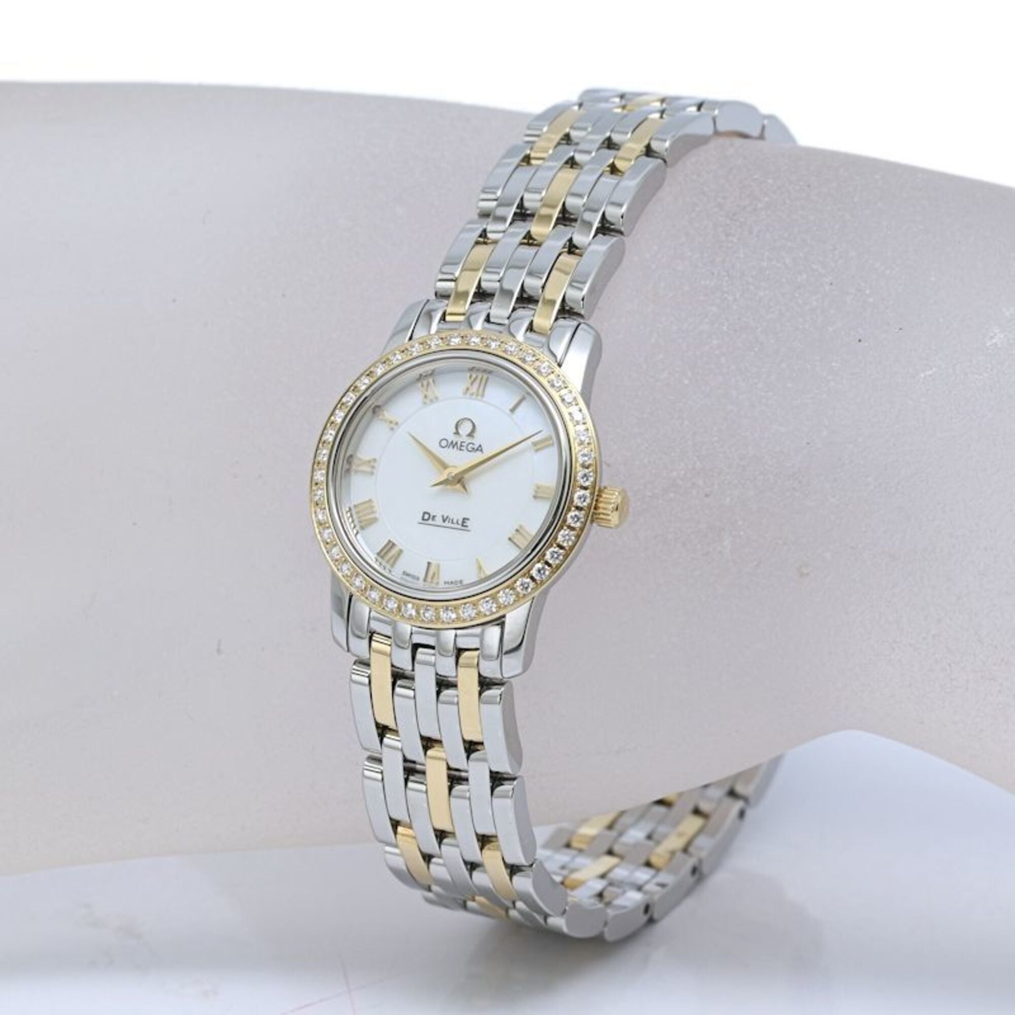 OMEGA De Ville Prestige Diamond Bezel 4375.71.00 Women's Watch K18YG xSS 40447