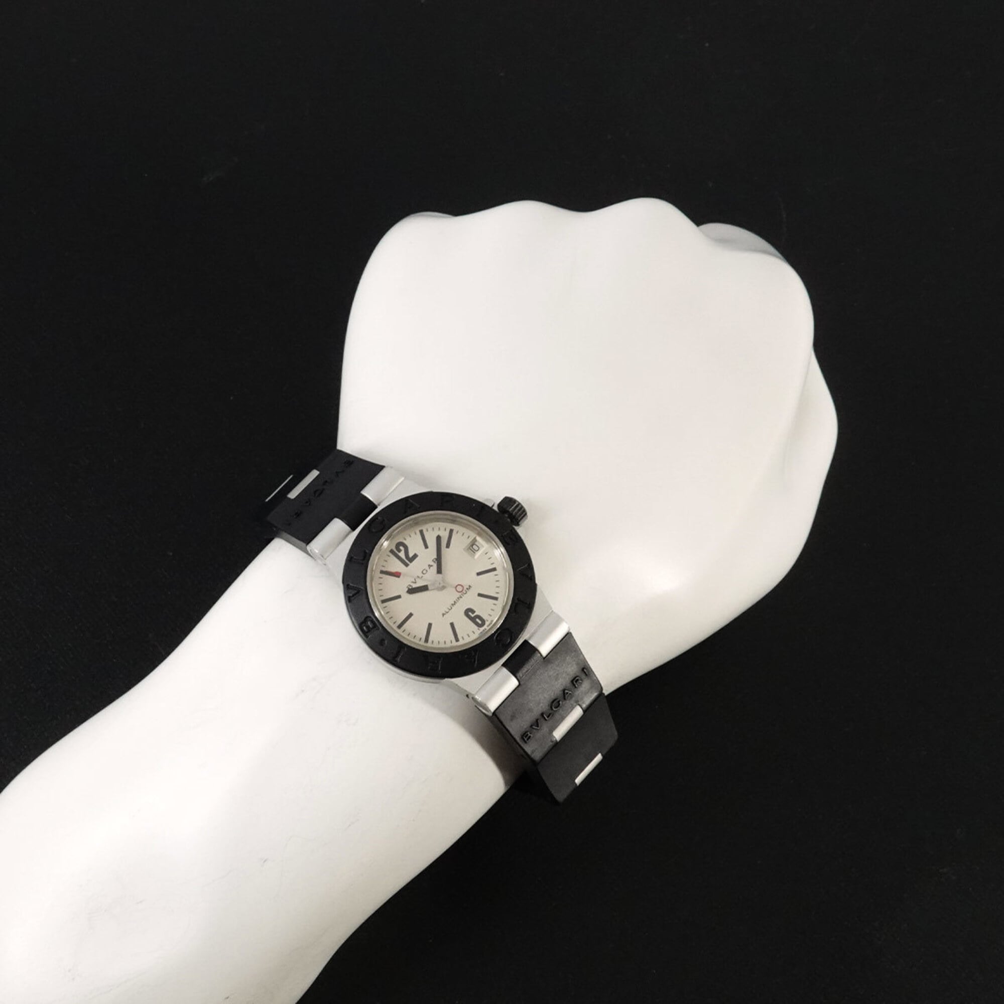 Bvlgari Bulgari BVLGARI Aluminum AL32A Silver Dial 32mm Watch