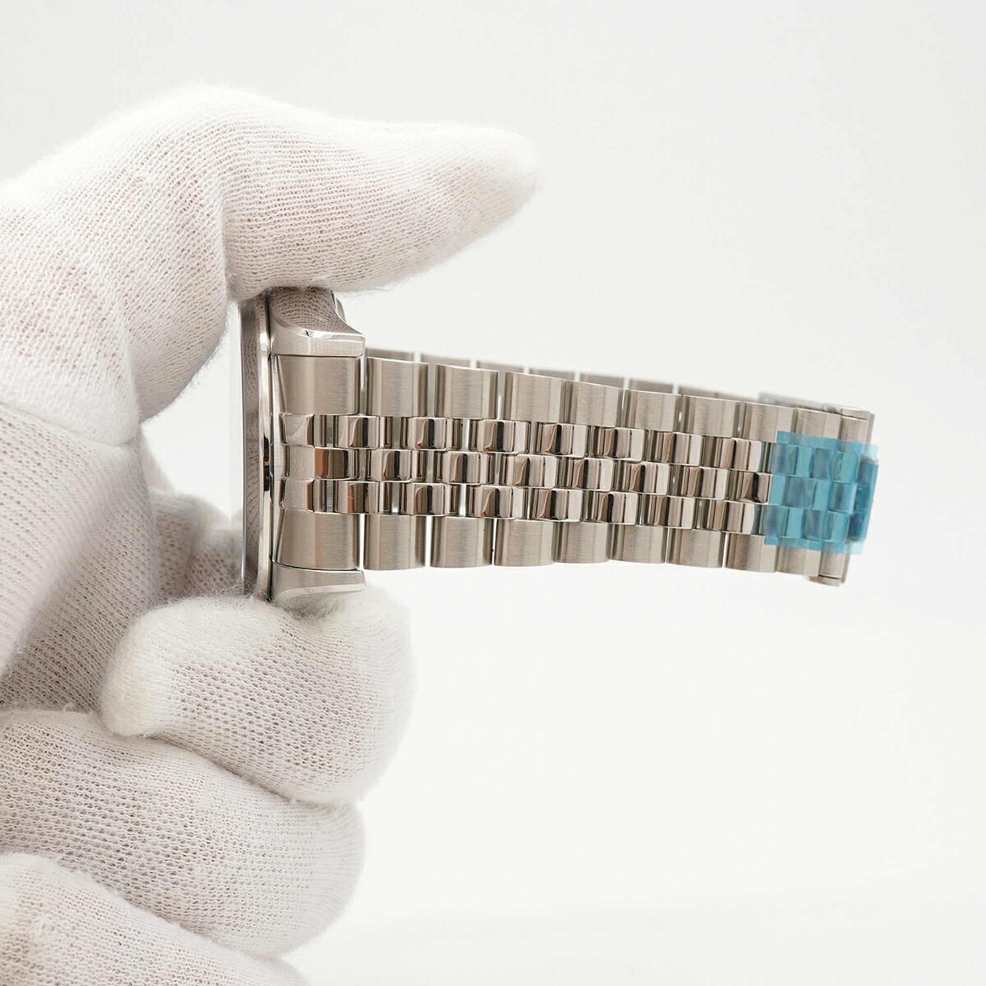 Montre Tudor Black bay One 41 Diamond 79680, cadran bleu, 41 mm