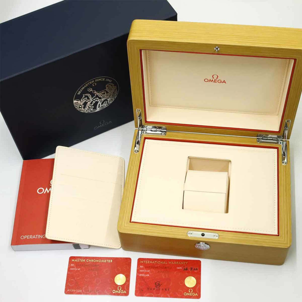 Omega Seamaster Planet Ocean Co-Axial Master Chronometer 600 m 215 30 40 20 03 002 Blaues Zifferblatt 40mm Uhr