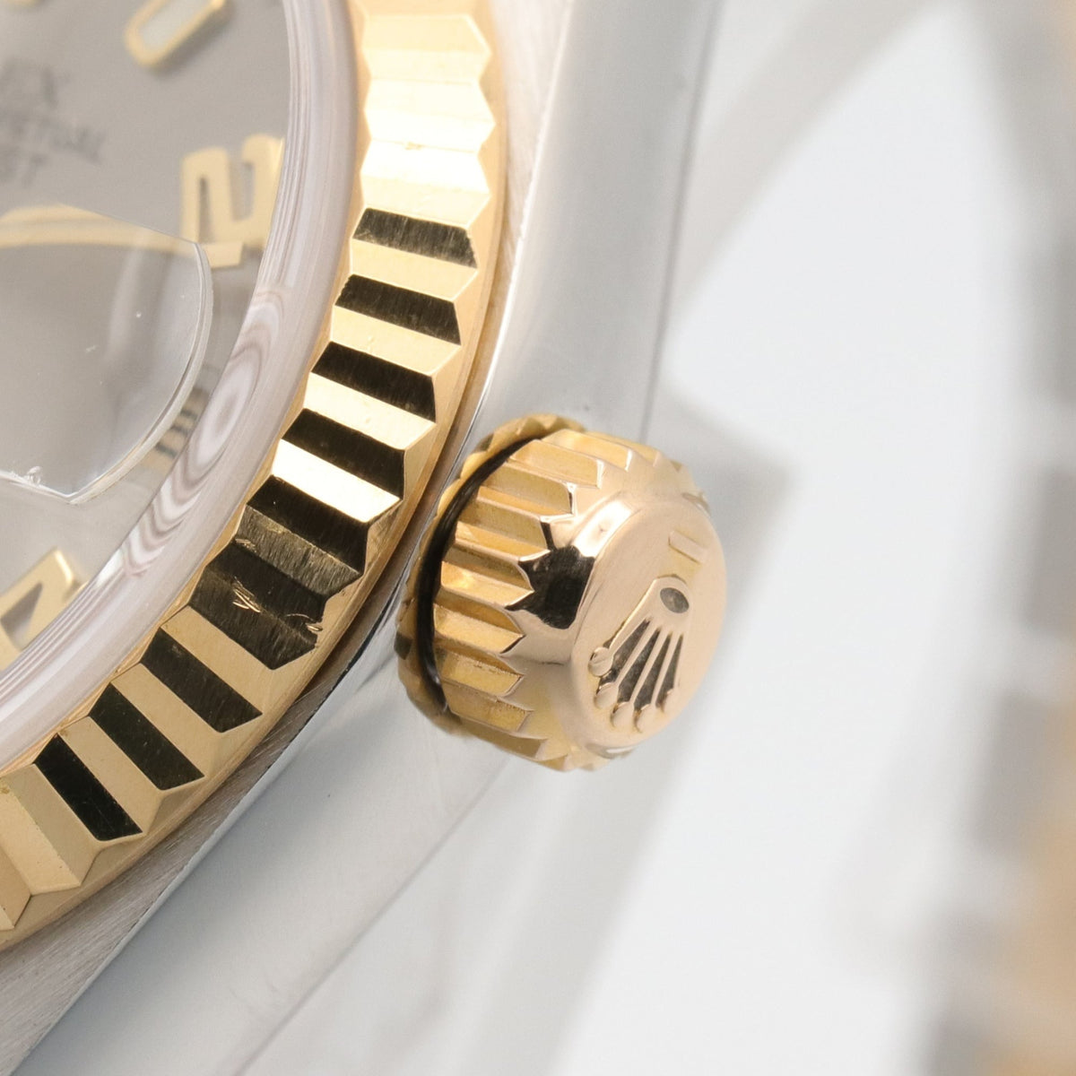 Rolex Datejust K-Serie 18 K (79173 Silber Zifferblatt 26 mm Uhr