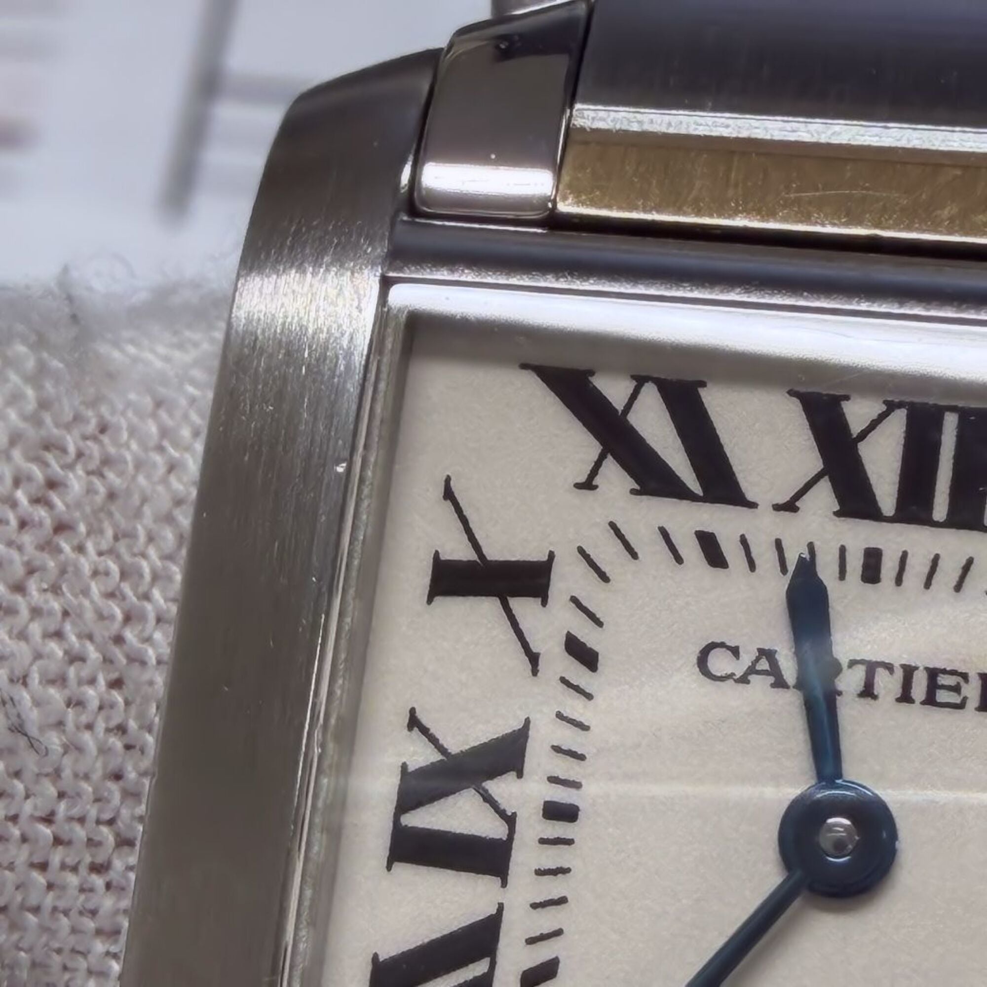 CARTIER Tank Française MM W51012Q4 Uhr, Jungengröße, 18 Karat Gelbgold x Edelstahl, 40380