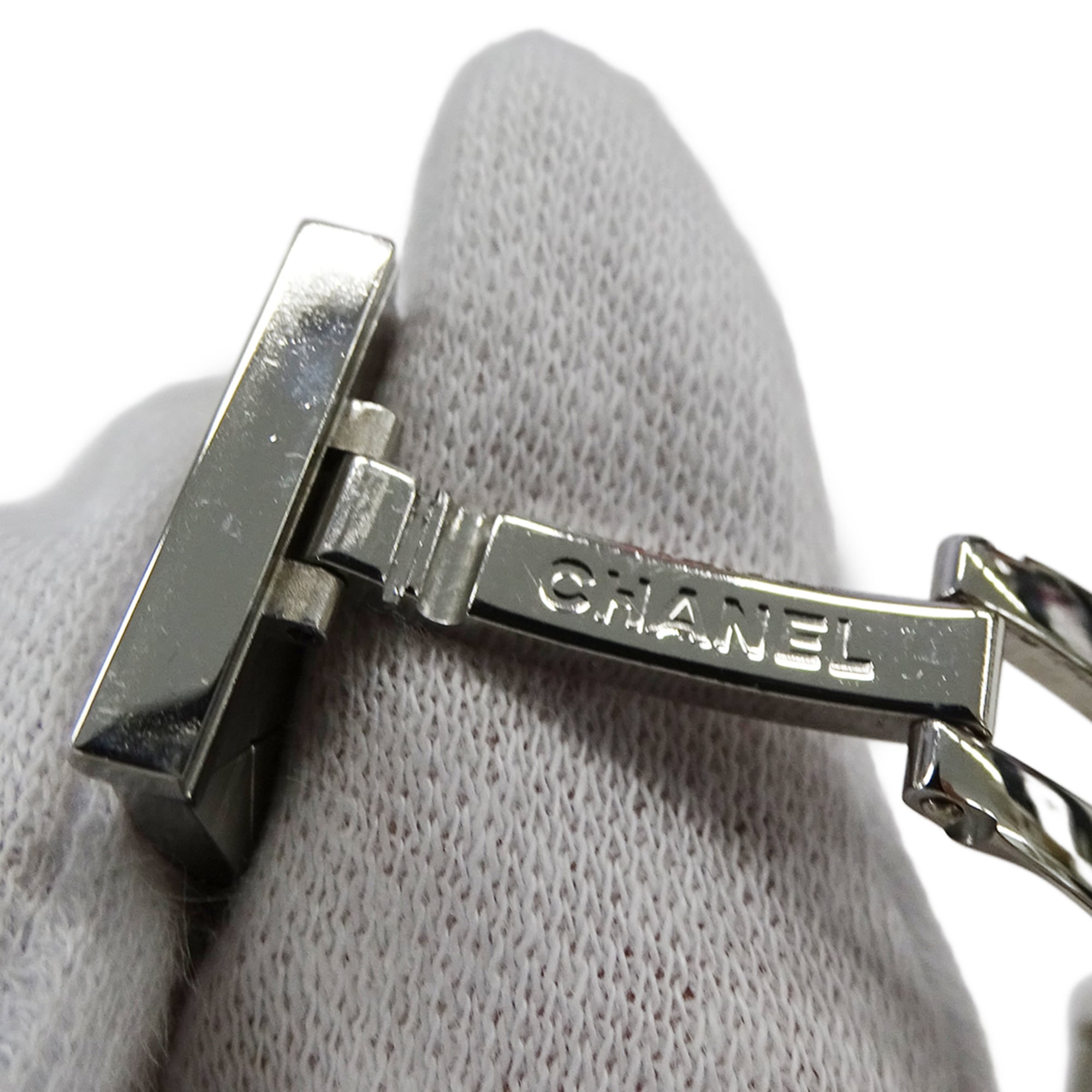 Chanel CHANEL Wo Brand Name MatelassÃ© Quartz Stainless Steel (SS) H0009 Silver Black