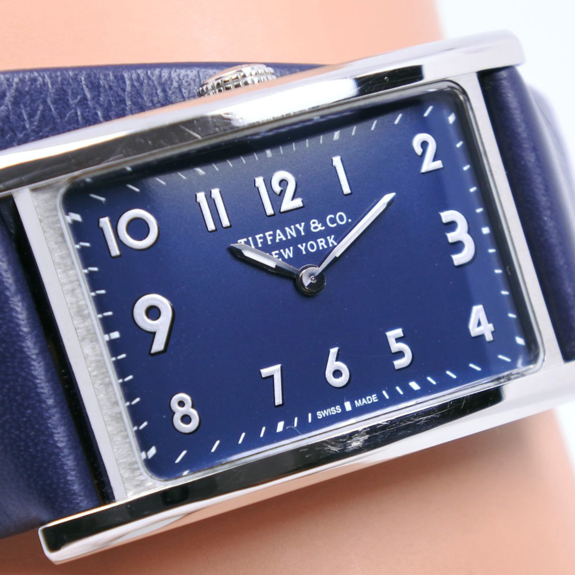 TIFFANY&Co.; Tiffany East West Mini 36668694 roestvrij staal x leer, marineblauw, kwarts, analoog display, dameshorloge