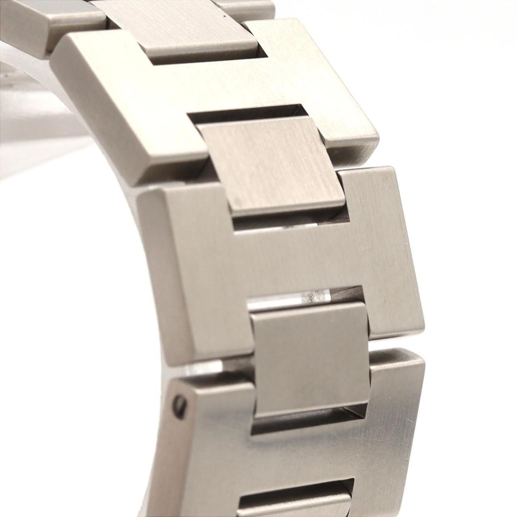 Cartier Pasha W31055M7 White Dial 35mm Watch