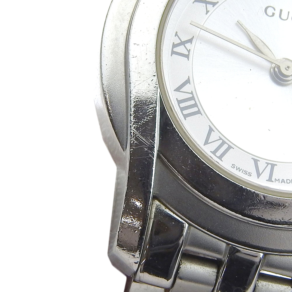 Gucci 5500L Stainless Steel Quartz Analog Watch with Silver Dial for Women