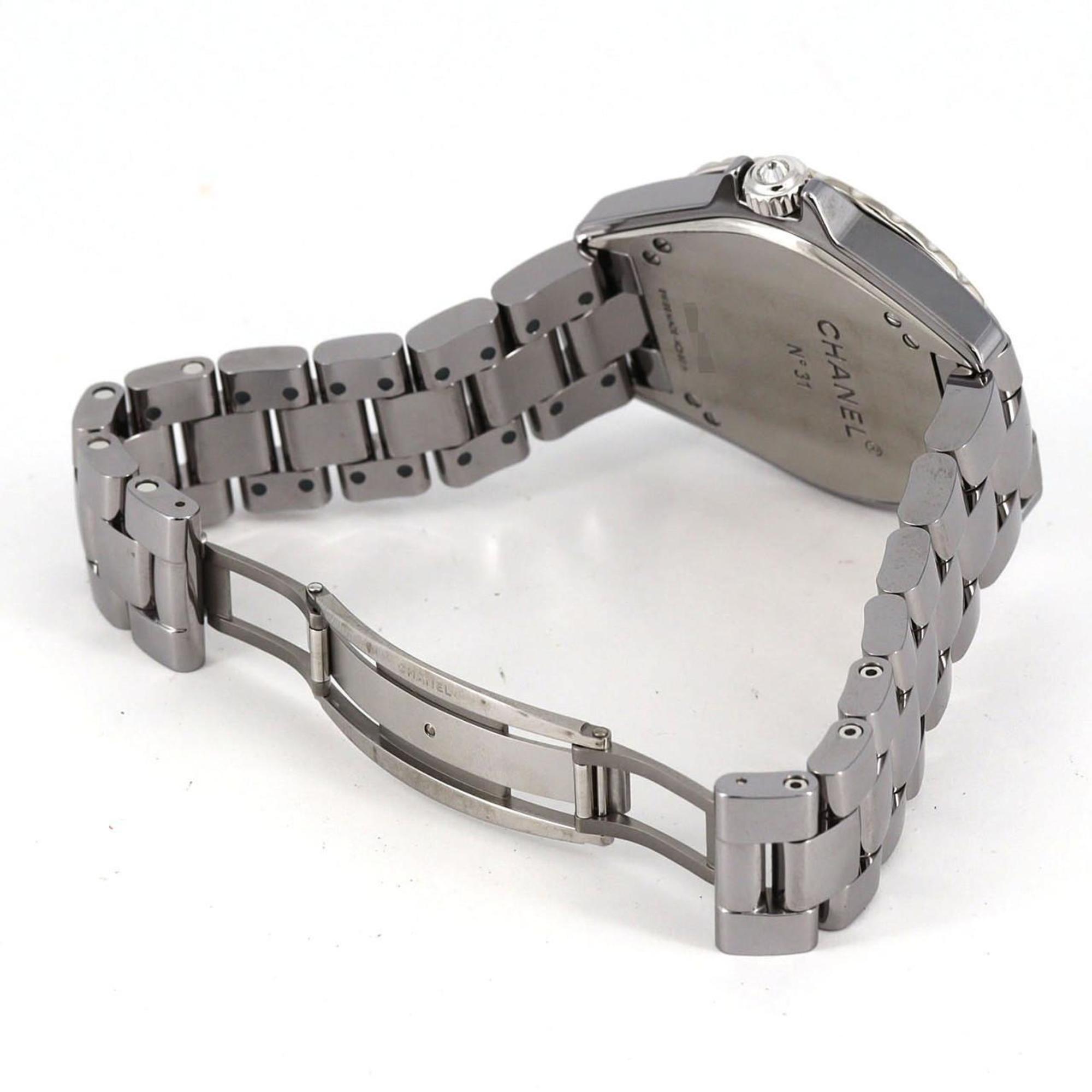 Montre Automatique Chanel J12 Chromatic 41 mm Baguette D/12P D H3155 en céramique