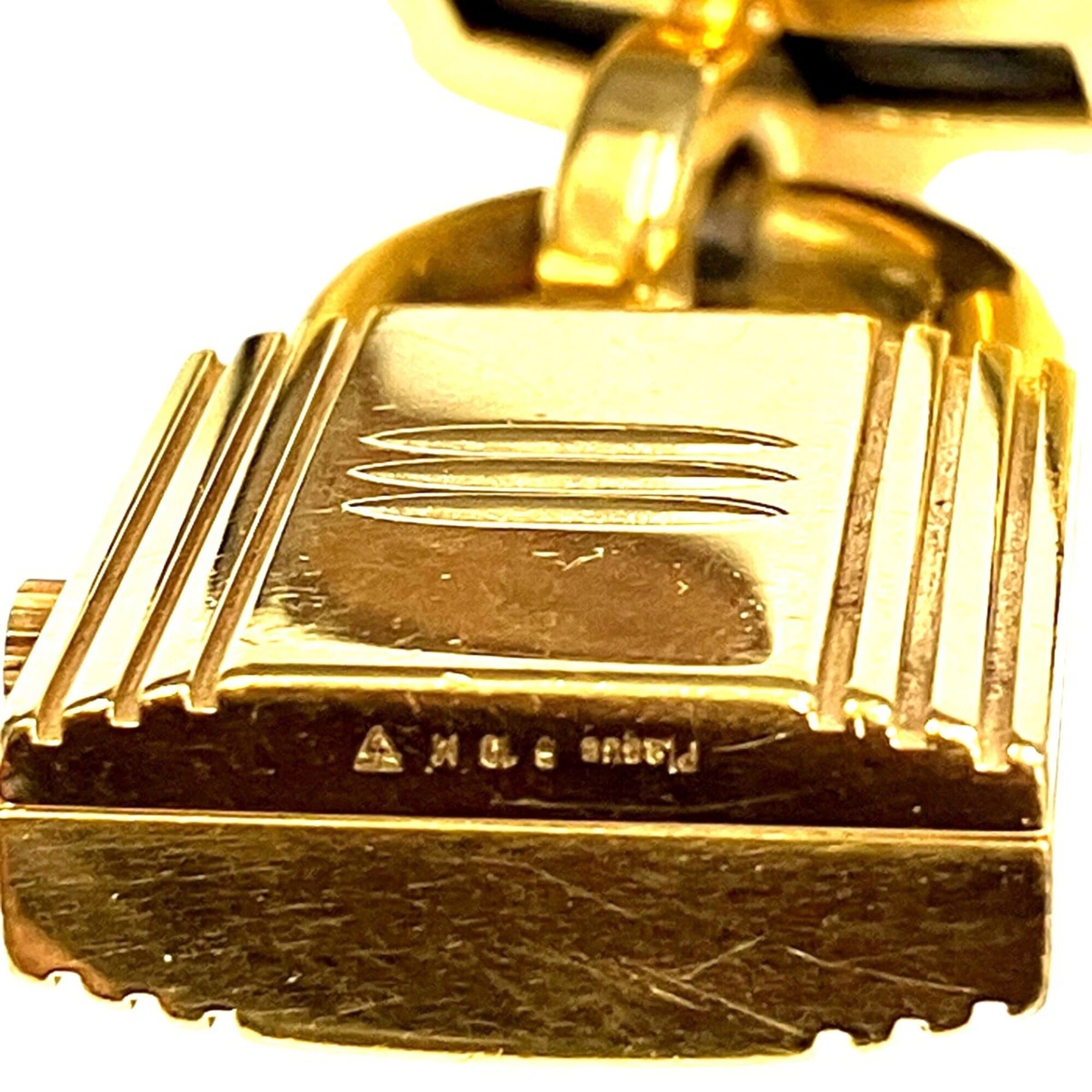 Hermes Kelly Watch, total weight 37.2g, quartz movement, black dial, KE1.201