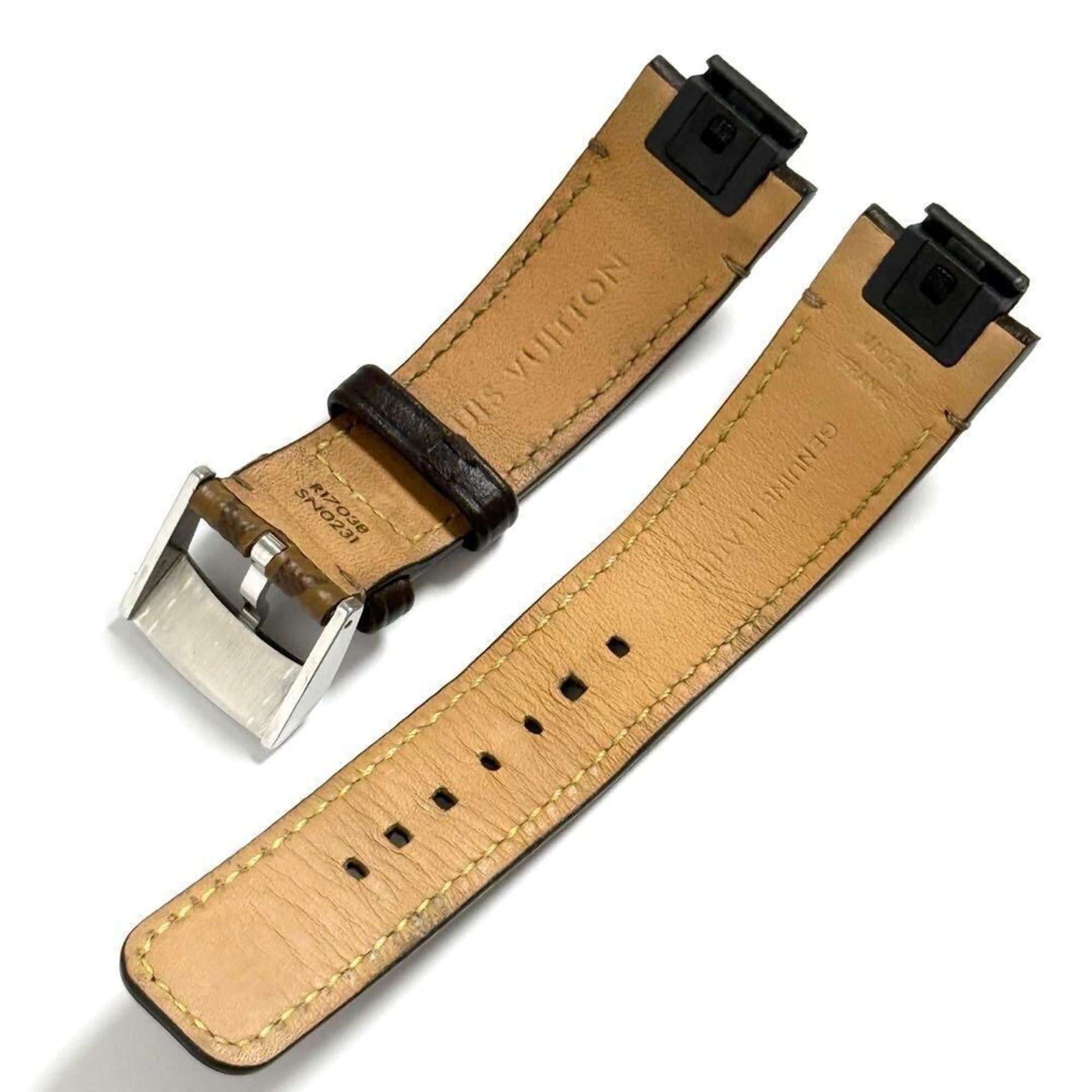 Louis Vuitton Tambour Monogram-horloge voor heren, 39 mm