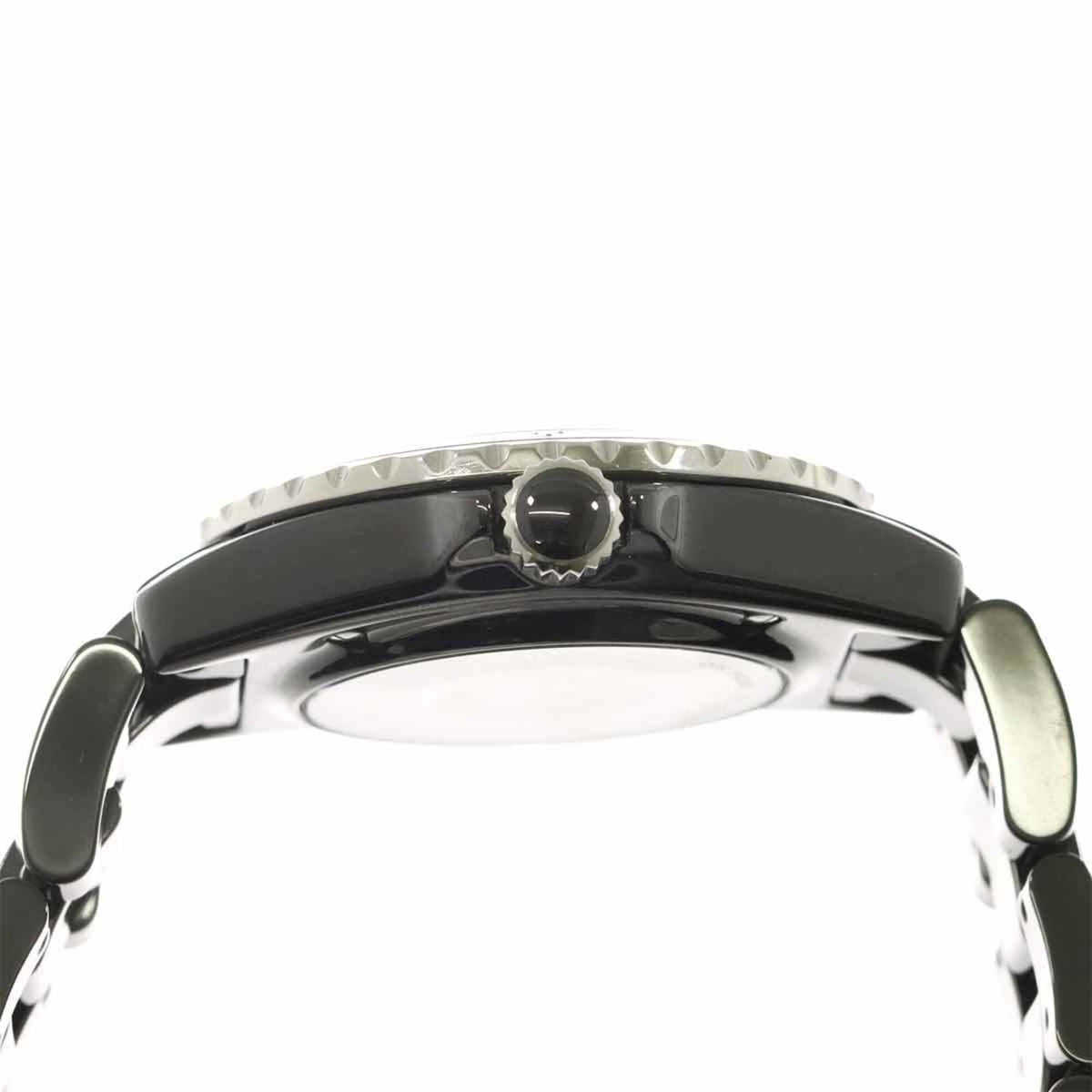 Chanel J12 38mm H5697 Black Dial 39mm Watch