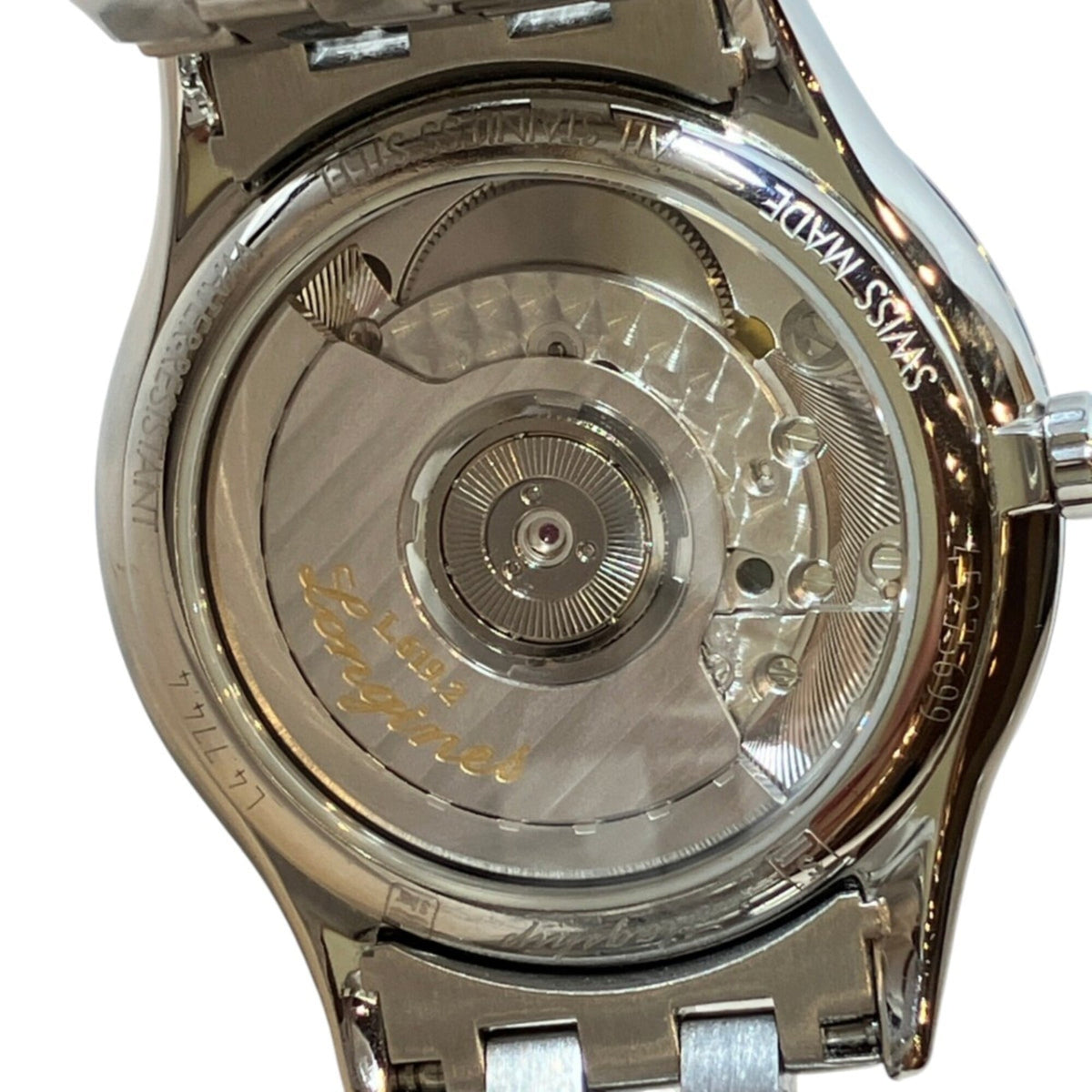 Longines-vlaggenschip L4.774.4 met witte wijzerplaat, 36 mm