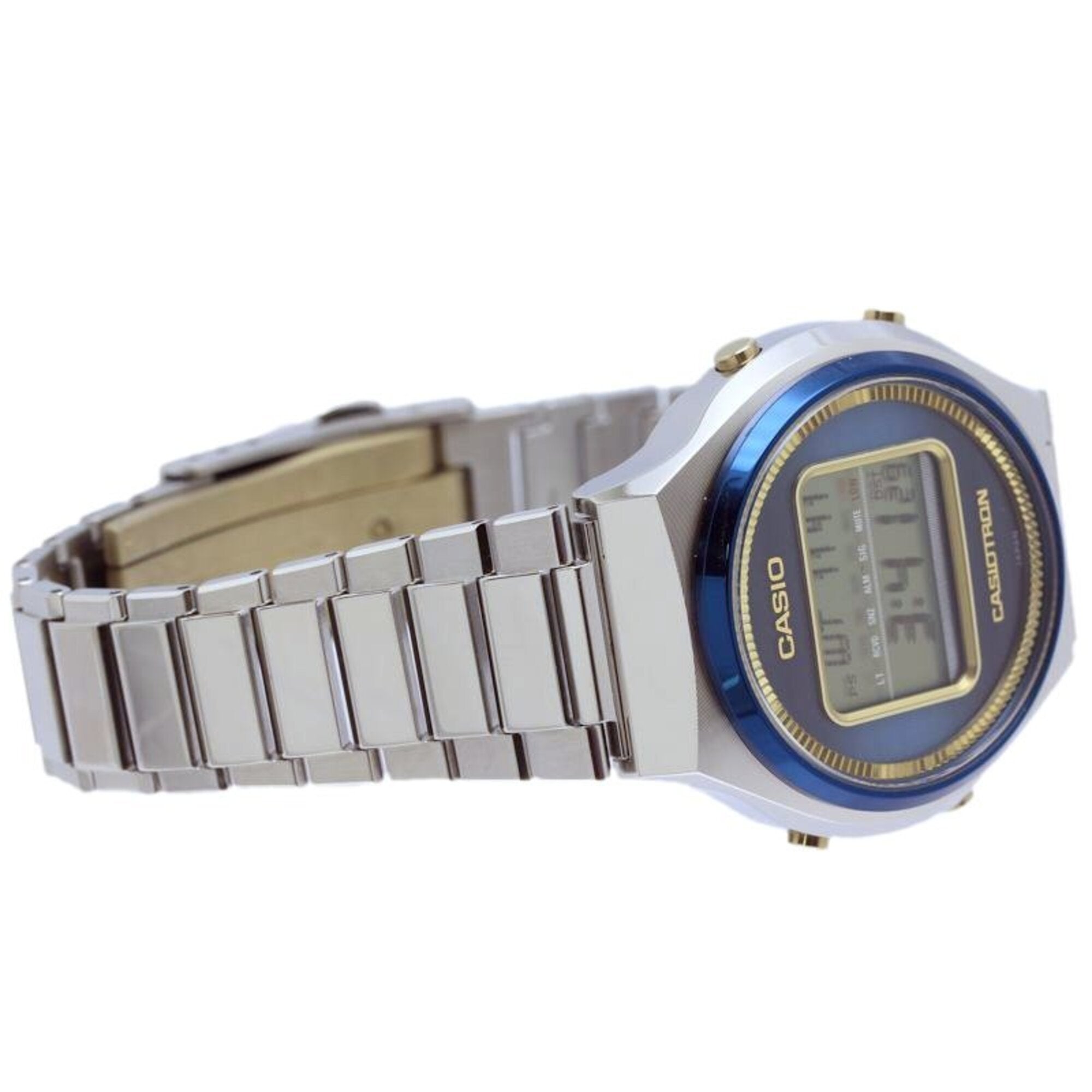 CASIO CasioTron, modèle 50e anniversaire TRN-50SS-2AJRMontre Pour Hommes en acier inoxydable 40395