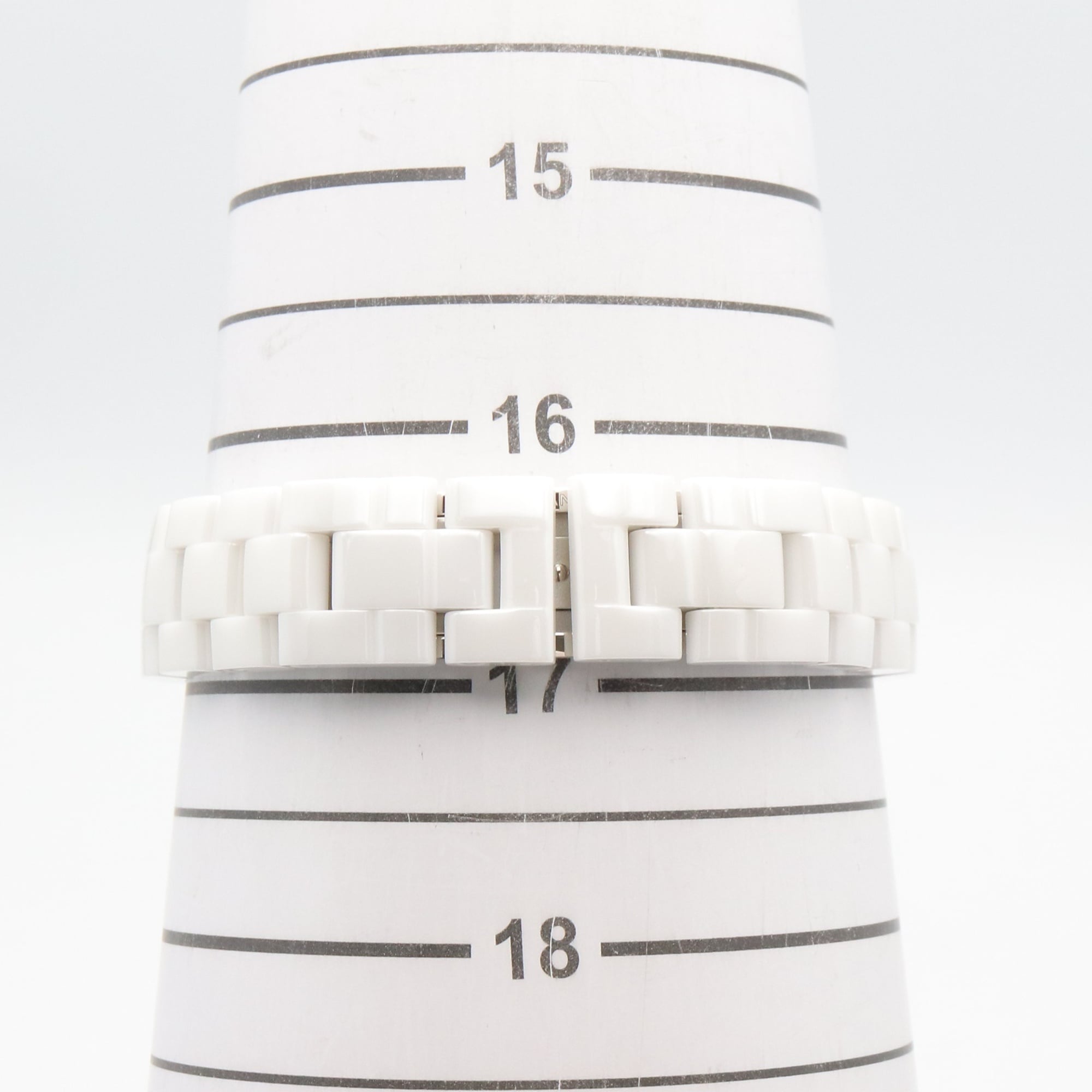 Montre Chanel J12 Cosmic en céramique pour femme, Blanc (H7990)