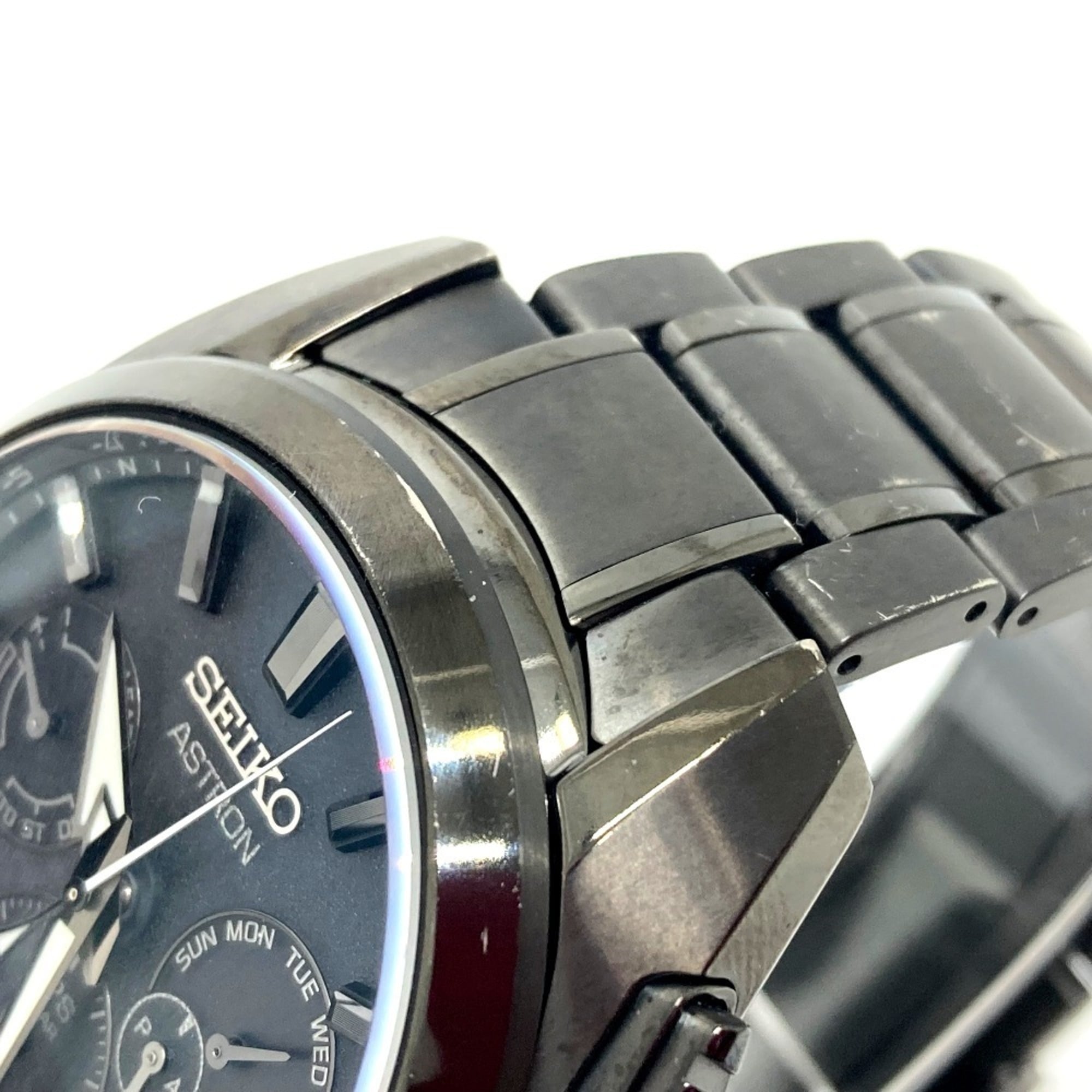 Seiko SBXC069/5X53-0AV0 Astron Global Line Day Date GPS Solar radiogestuurd polshorloge van titanium voor heren, zwart