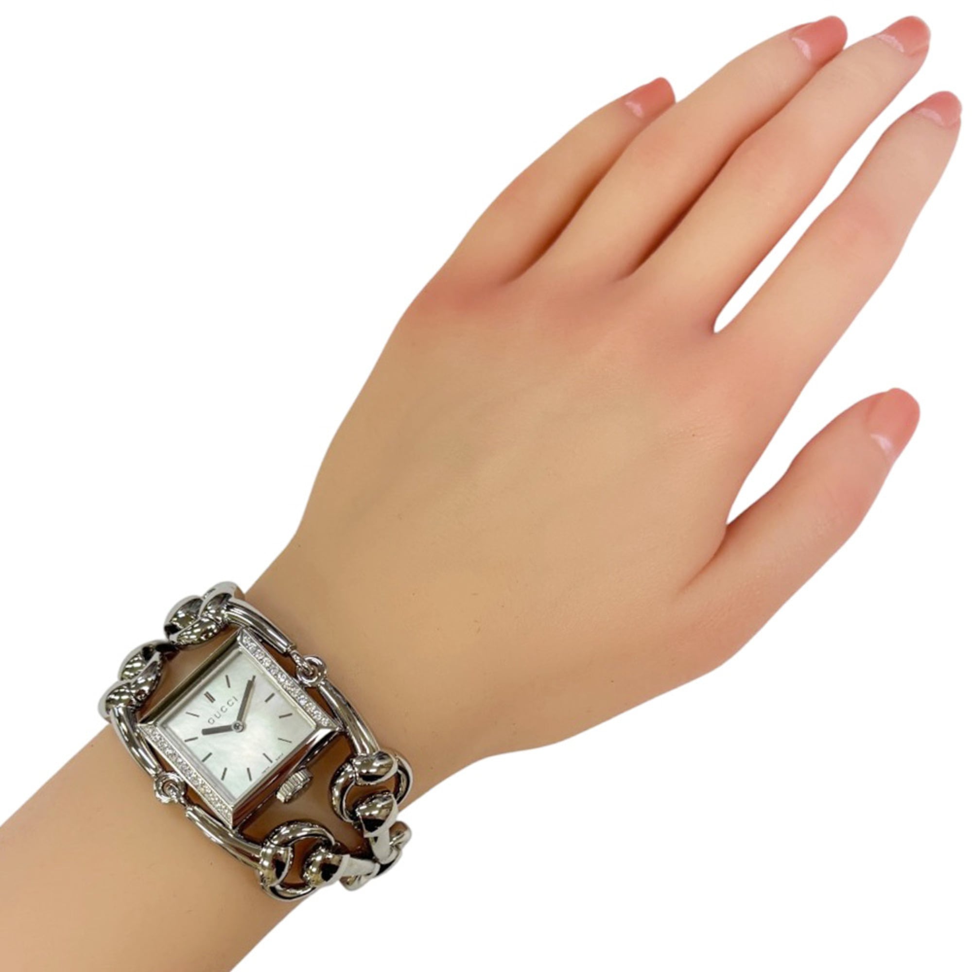 Gucci Signoria YA116307 White Dial 25mm Watch