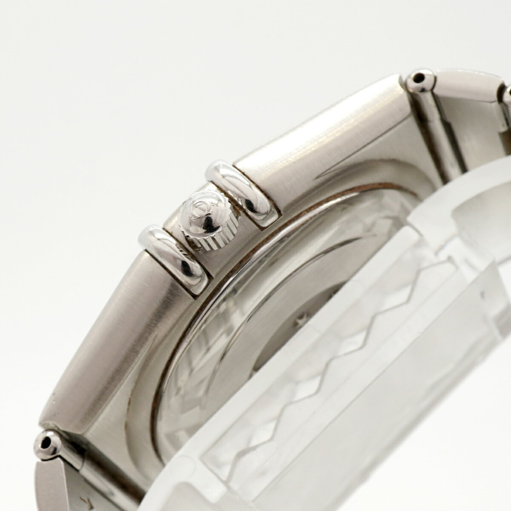 Omega Constellation 1502.3 White Dial 35mm Watch