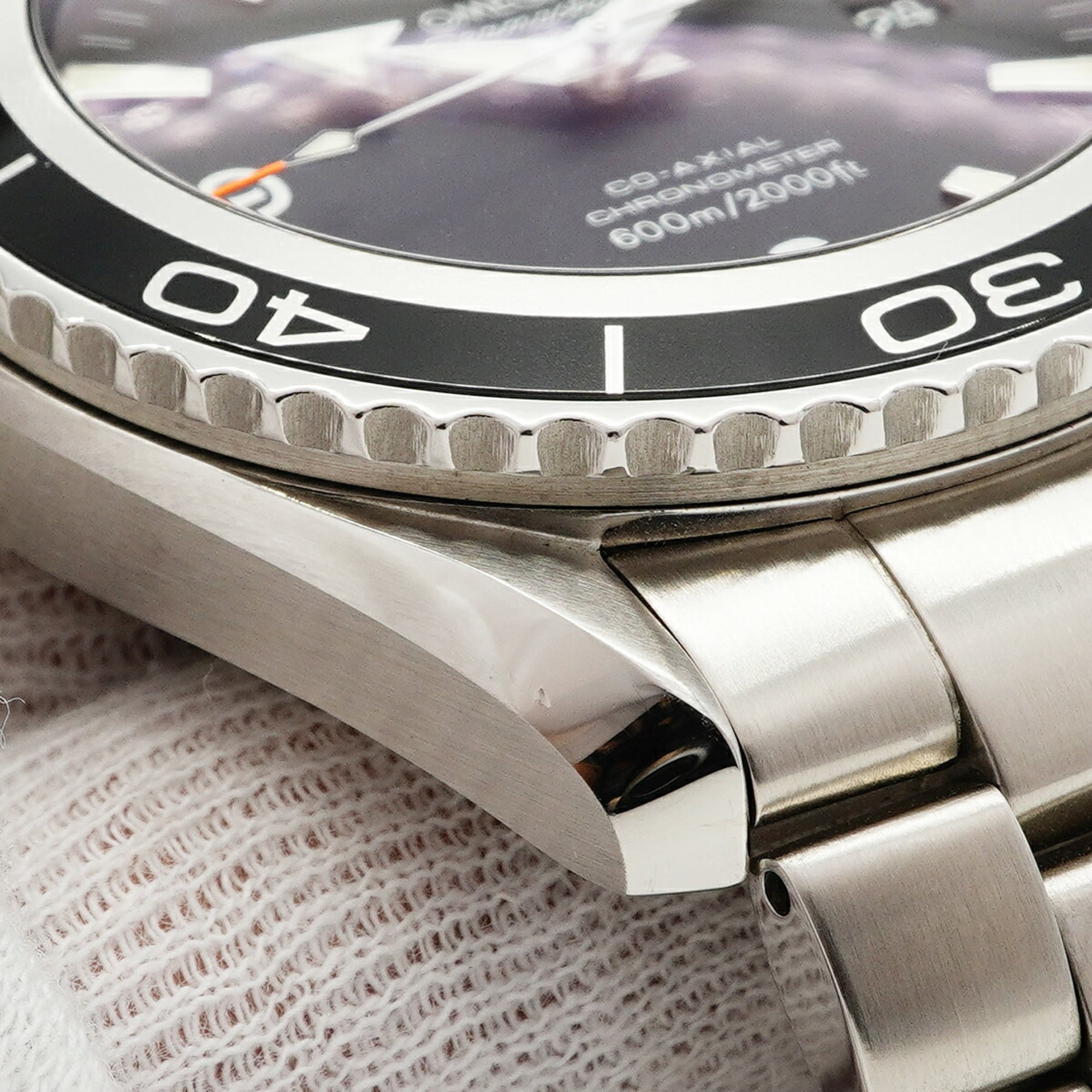 Omega Seamaster Planet Ocean 2200.50 Herrenuhr Schwarz Zifferblatt
