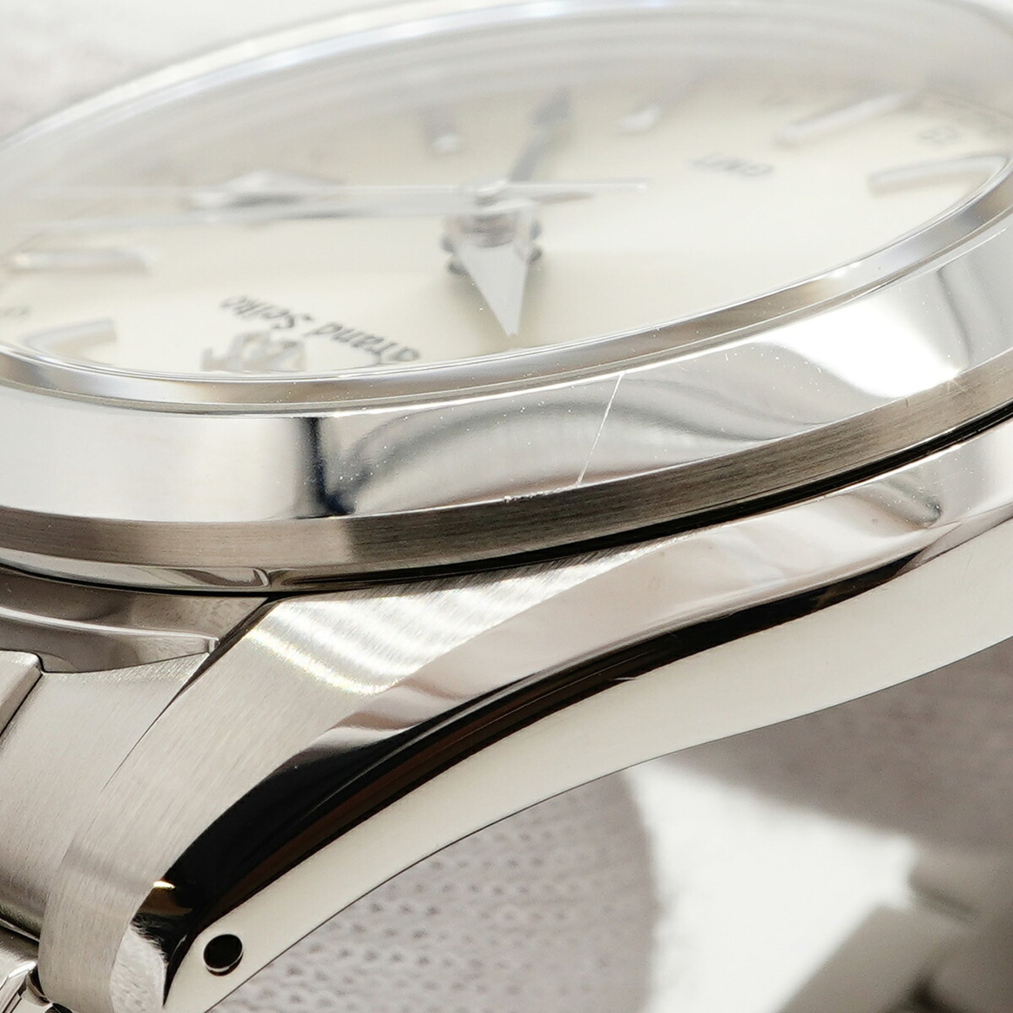 Seiko Grand Heritage Collection GMT SBGN011 9F86-0AF0 Silver Dial