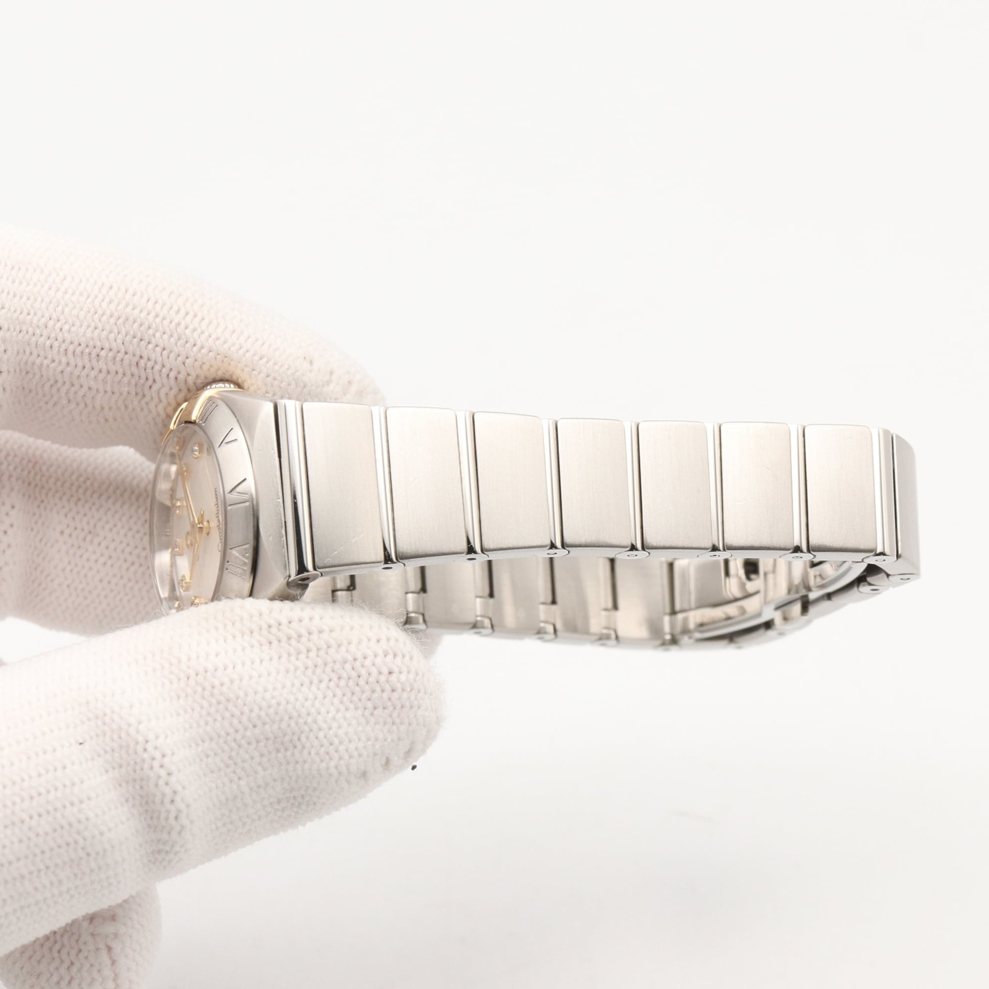 Omega Constellation 123.20.24.60.55.006 White Dial 24mm Watch