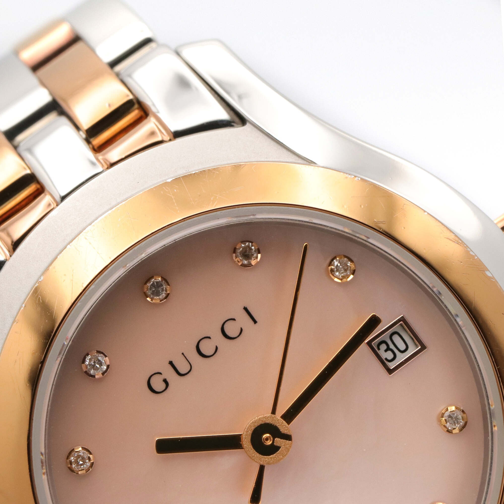 Gucci GP 5500L Pink Dial Gold plated, stainless steel 27mm Watch