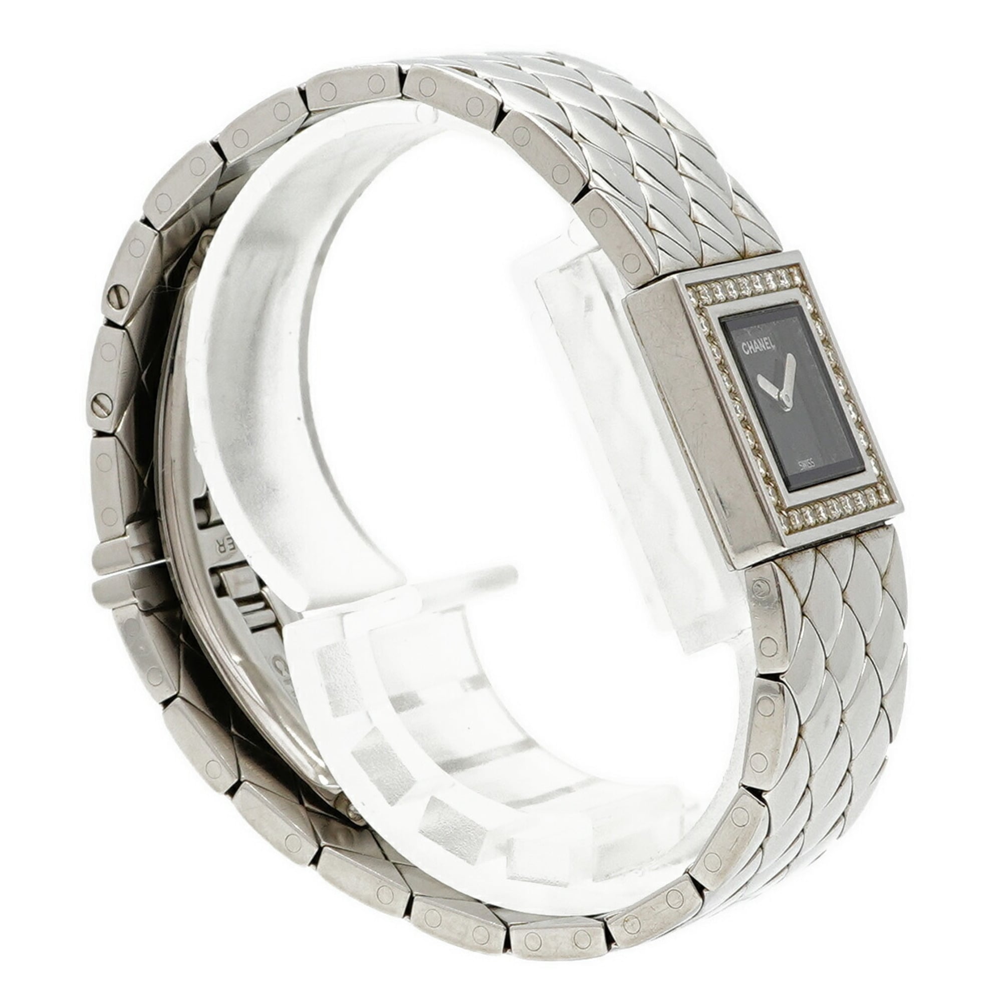 Chanel Matelasse H0489 Black Dial 19mm Watch